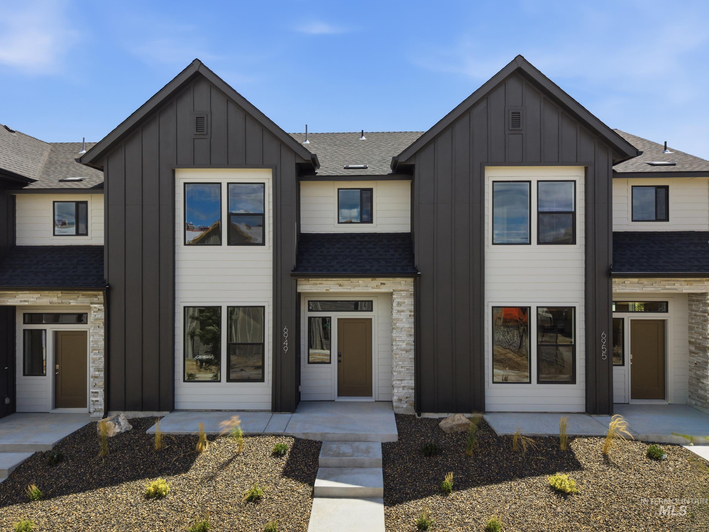 6949 S Spindlebush Ave, Boise, Idaho 83709, 3 Bedrooms, 2.5 Bathrooms, Residential For Sale, Price $435,990,MLS 98989898