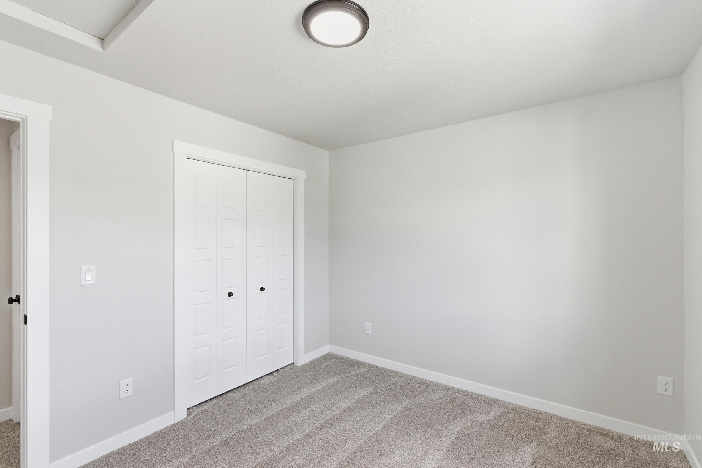 6949 S Spindlebush Ave, Boise, Idaho 83709, 3 Bedrooms, 2.5 Bathrooms, Residential For Sale, Price $435,990,MLS 98989898
