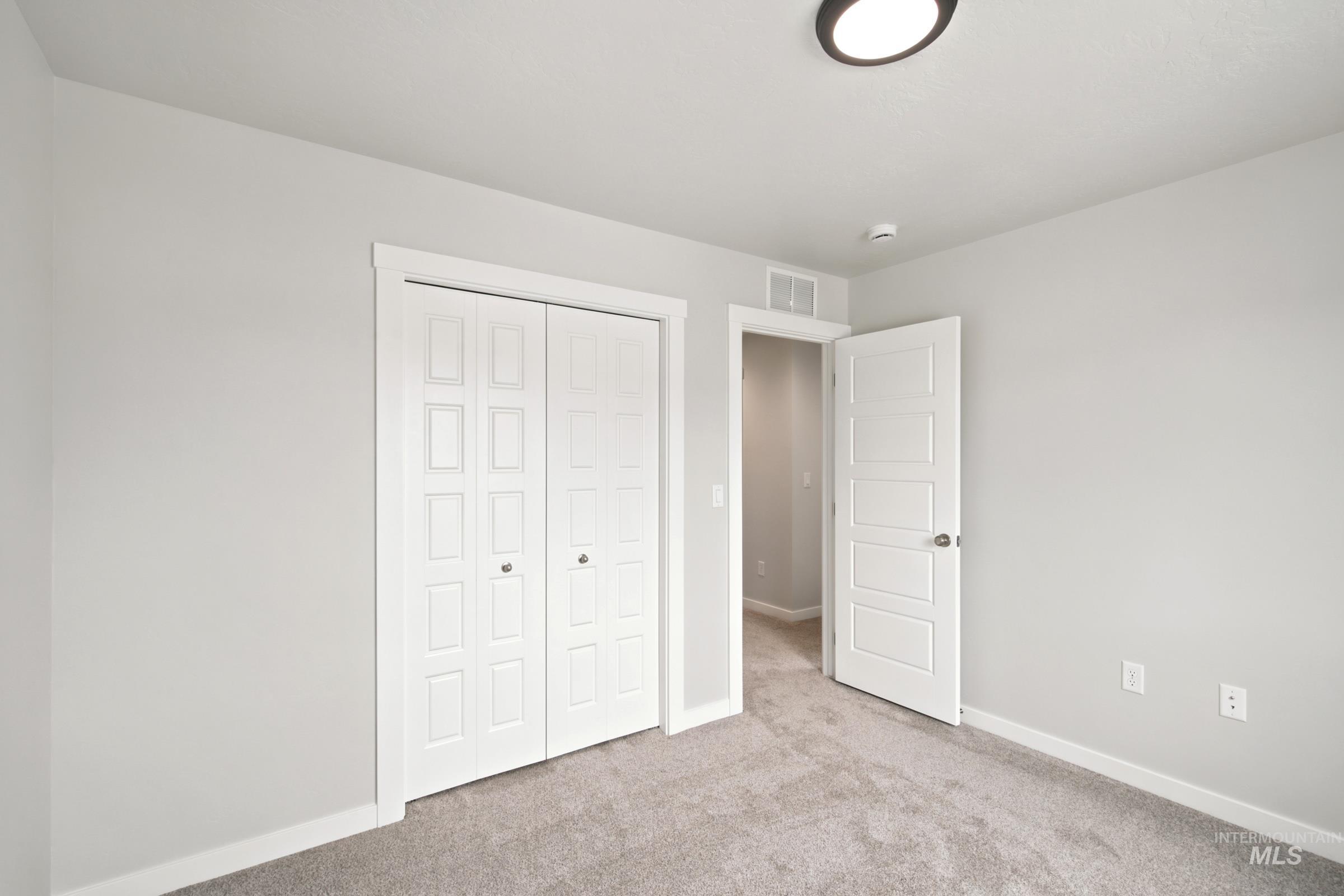 6973 S Spindlebush Ave, Boise, Idaho 83709, 3 Bedrooms, 2.5 Bathrooms, Residential For Sale, Price $429,990,MLS 98989900