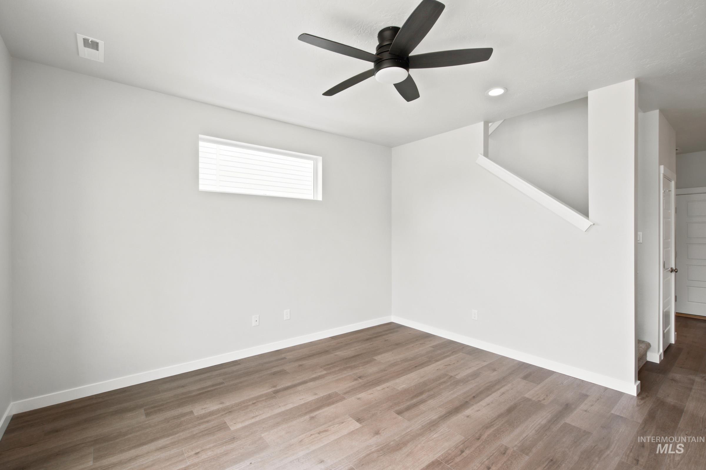 6973 S Spindlebush Ave, Boise, Idaho 83709, 3 Bedrooms, 2.5 Bathrooms, Residential For Sale, Price $429,990,MLS 98989900