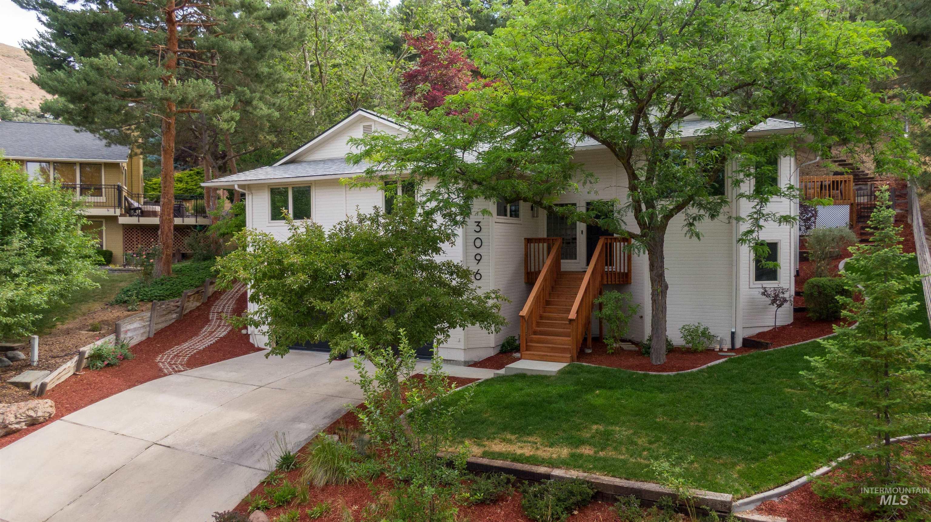 3096 N 24th St, Boise, Idaho 83702, 3 Bedrooms, 2.5 Bathrooms, Residential For Sale, Price $849,900,MLS 98989901