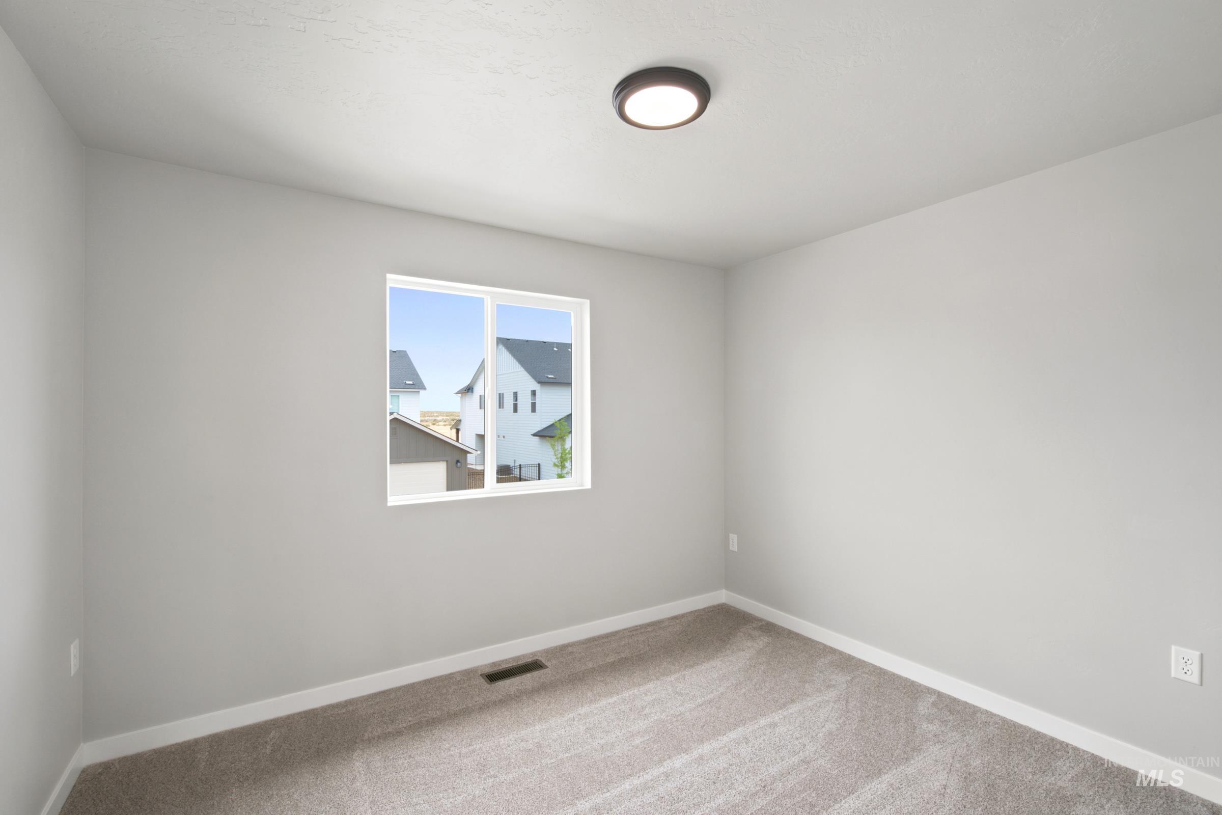 6977 S Spindlebush Ave, Boise, Idaho 83709, 3 Bedrooms, 2.5 Bathrooms, Residential For Sale, Price $434,990,MLS 98989902