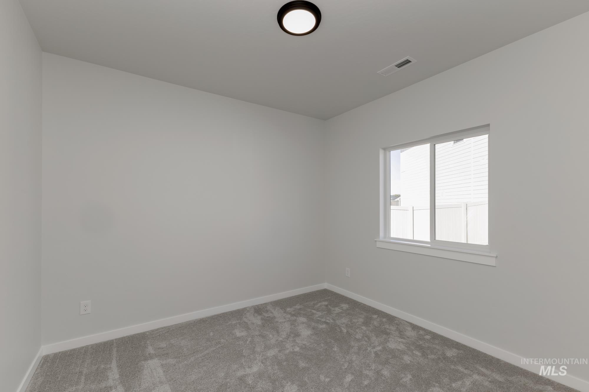 4305 E Woodmurra St, Meridian, Idaho 83642, 3 Bedrooms, 2 Bathrooms, Residential For Sale, Price $579,990,MLS 98989903
