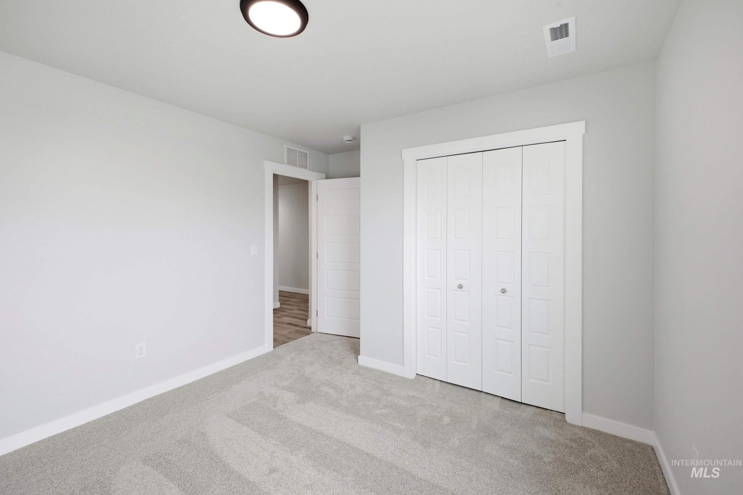 2368 W Red Jasper Dr, Kuna, Idaho 83634, 3 Bedrooms, 2 Bathrooms, Residential For Sale, Price $439,990,MLS 98989905