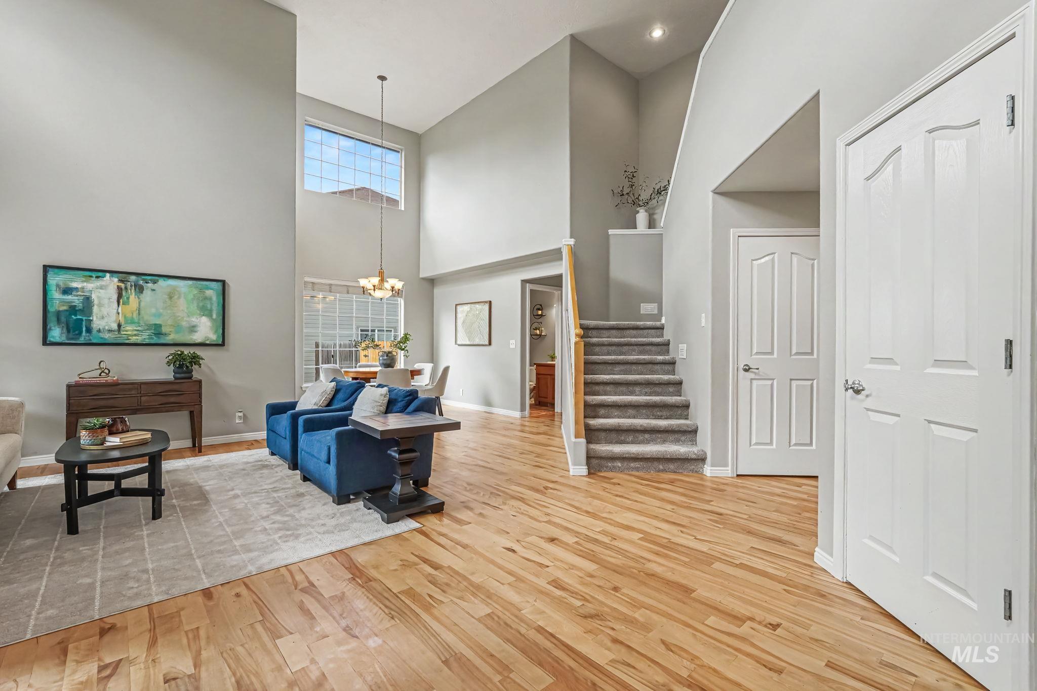 1969 S Wilde Creek Way, Boise, Idaho 83709, 5 Bedrooms, 3.5 Bathrooms, Residential For Sale, Price $799,000,MLS 98989906