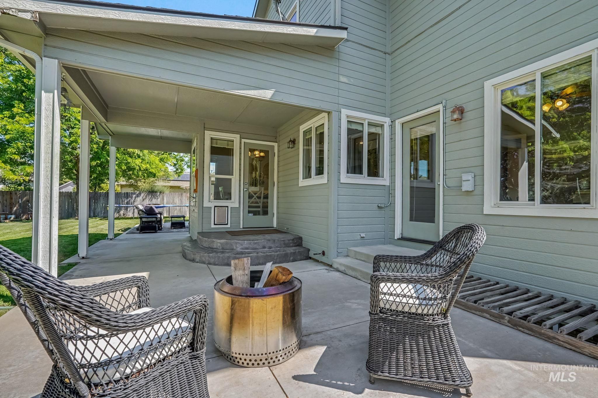 1969 S Wilde Creek Way, Boise, Idaho 83709, 5 Bedrooms, 3.5 Bathrooms, Residential For Sale, Price $799,000,MLS 98989906