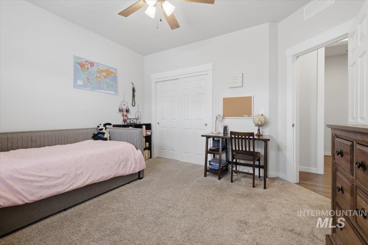 4157 S Lava Springs Loop, Nampa, Idaho 83686-7789, 3 Bedrooms, 2 Bathrooms, Residential For Sale, Price $519,900,MLS 98989909