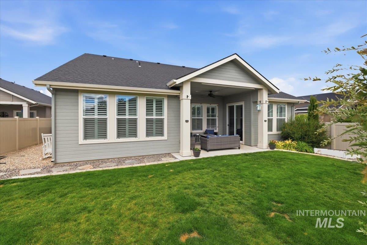 4157 S Lava Springs Loop, Nampa, Idaho 83686-7789, 3 Bedrooms, 2 Bathrooms, Residential For Sale, Price $519,900,MLS 98989909