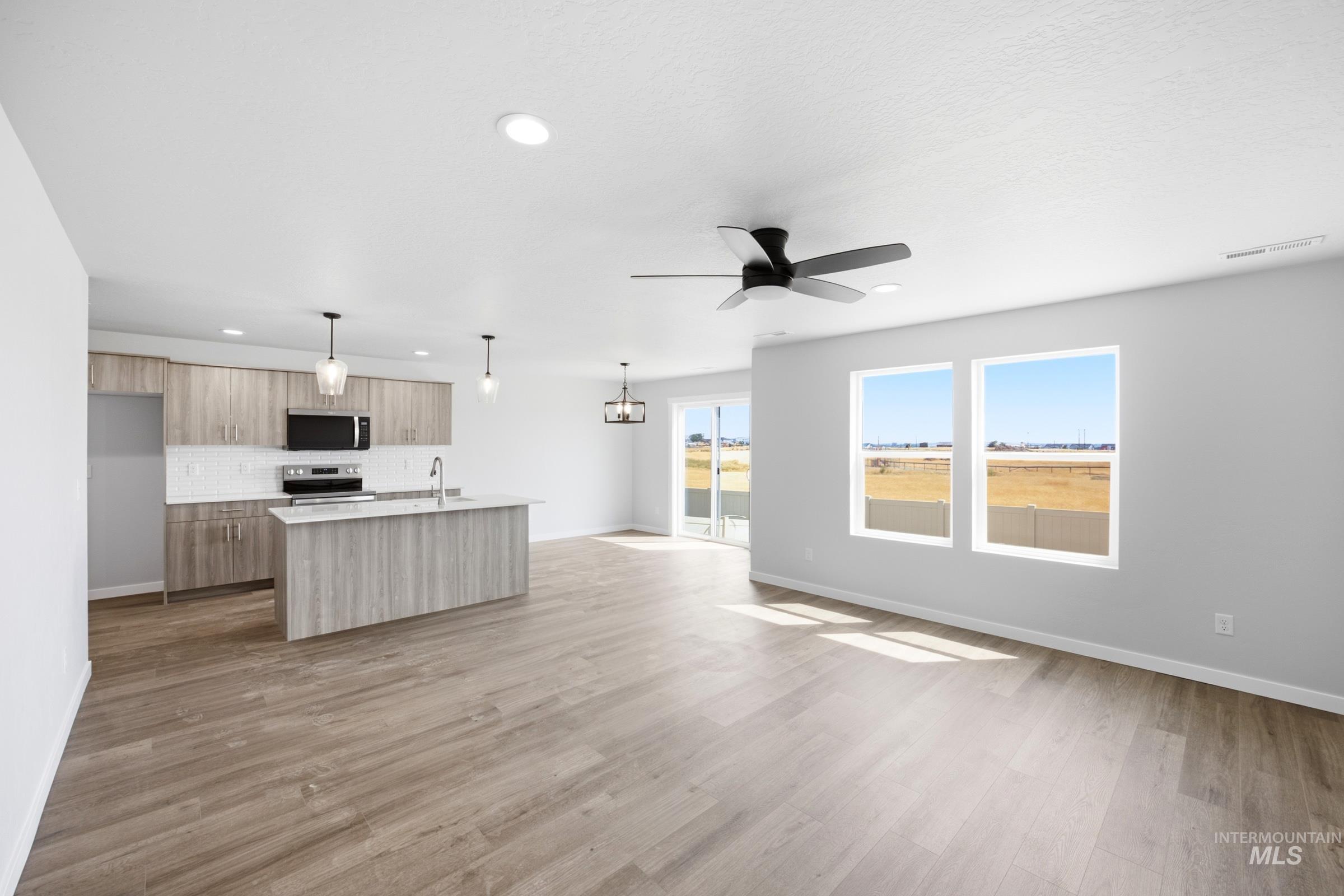 1477 W Braden Dr, Meridian, Idaho 83642, 3 Bedrooms, 2.5 Bathrooms, Residential For Sale, Price $444,990,MLS 98989910
