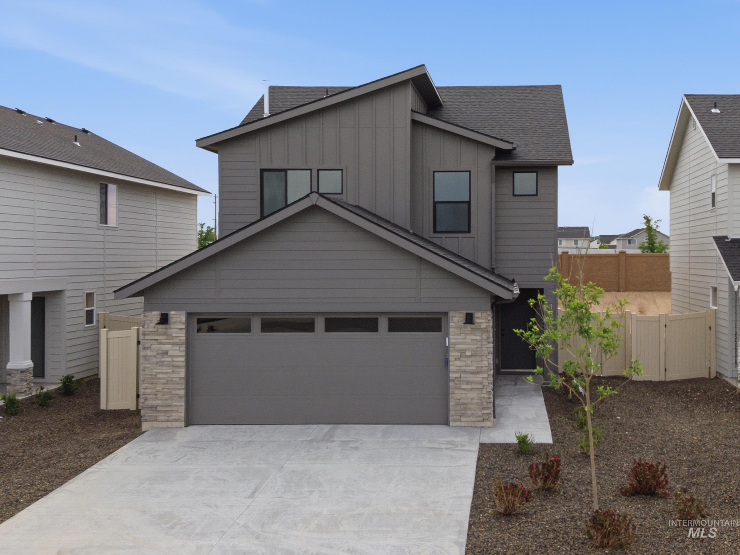 1424 W Braden Dr, Meridian, Idaho 83642, 3 Bedrooms, 2.5 Bathrooms, Residential For Sale, Price $464,990,MLS 98989911