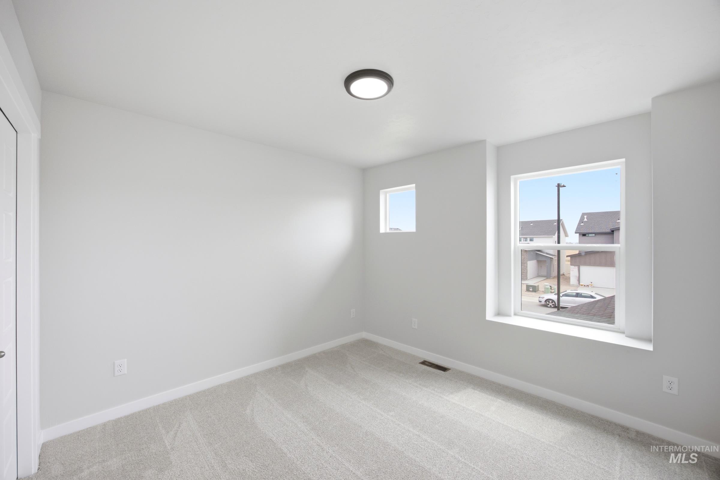 1424 W Braden Dr, Meridian, Idaho 83642, 3 Bedrooms, 2.5 Bathrooms, Residential For Sale, Price $464,990,MLS 98989911