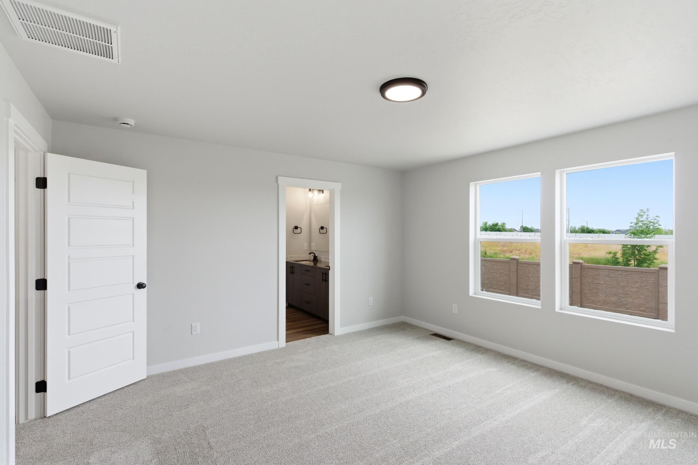 1424 W Braden Dr, Meridian, Idaho 83642, 3 Bedrooms, 2.5 Bathrooms, Residential For Sale, Price $464,990,MLS 98989911