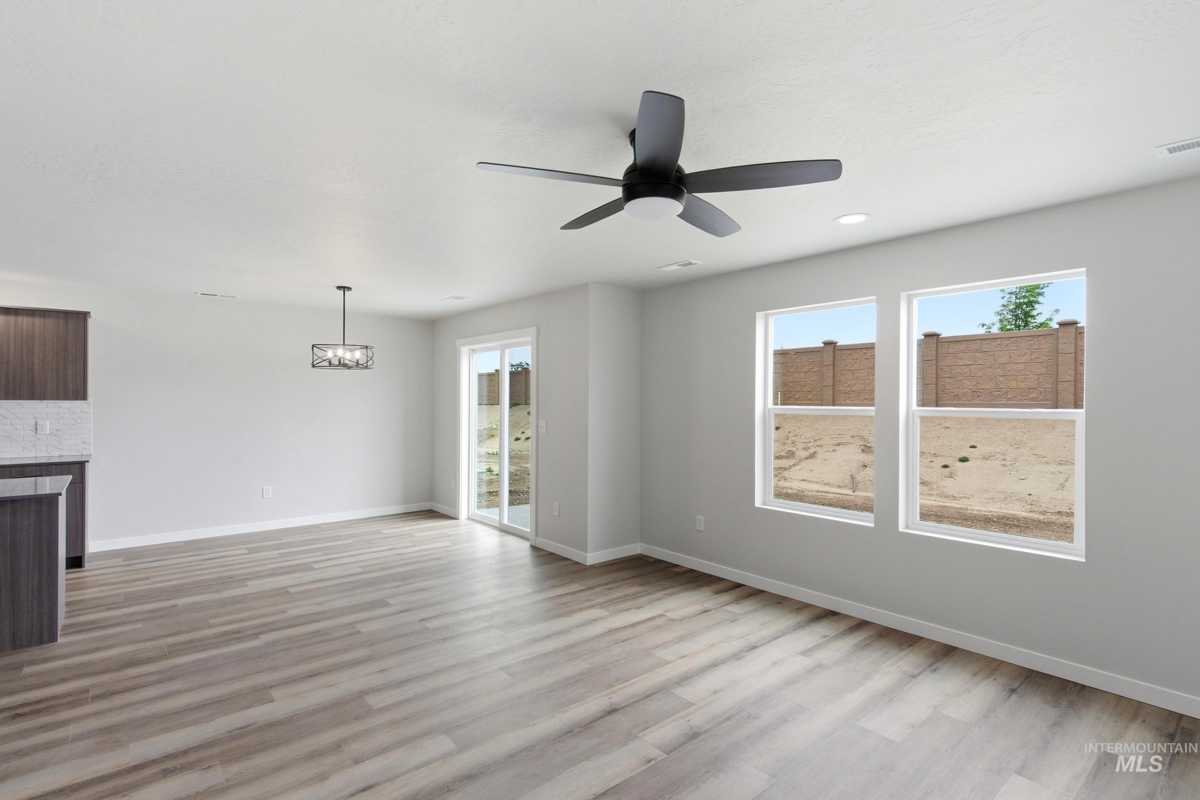 1424 W Braden Dr, Meridian, Idaho 83642, 3 Bedrooms, 2.5 Bathrooms, Residential For Sale, Price $464,990,MLS 98989911