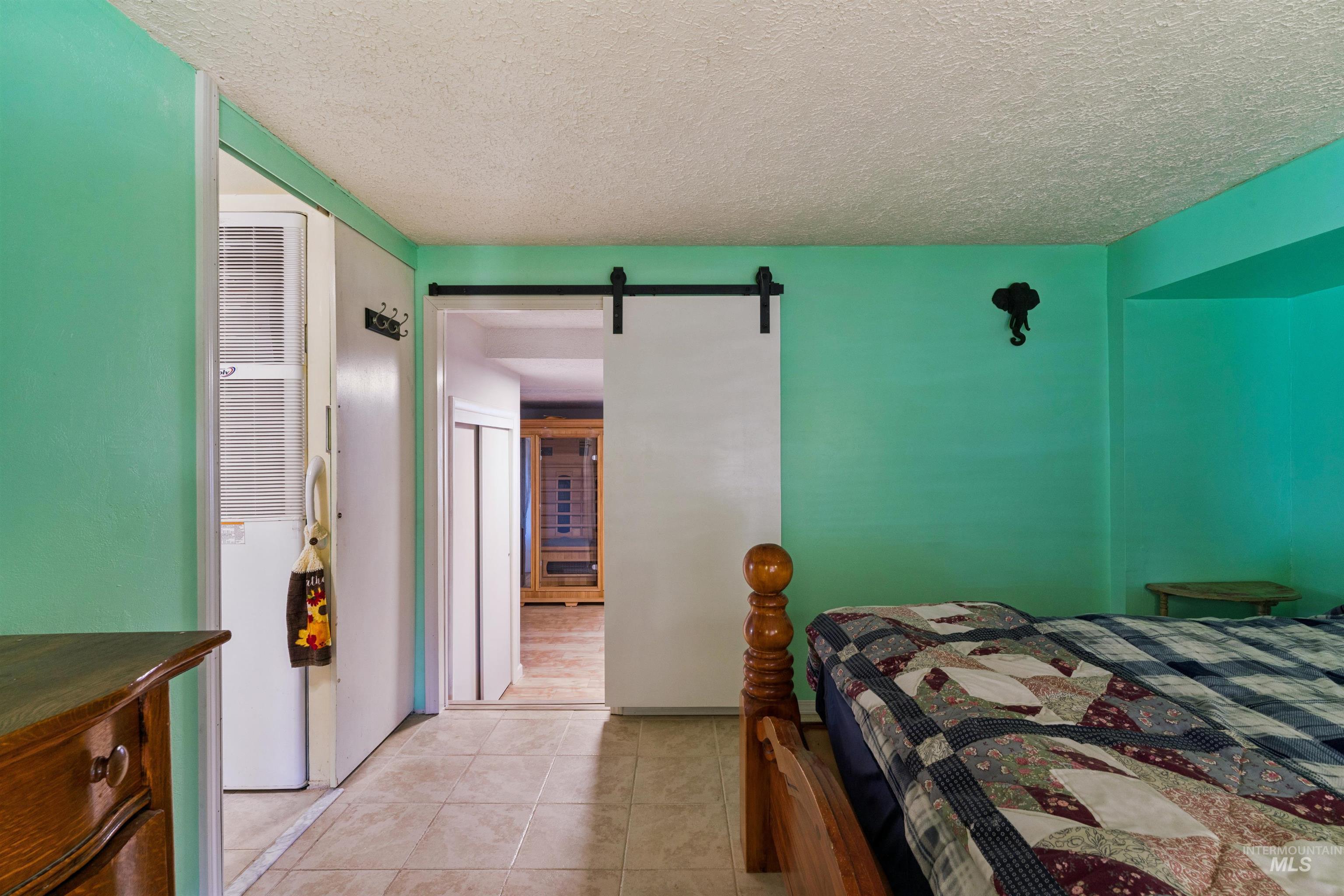 1720 W Roosevelt Avenue, Nampa, Idaho 83651, 2 Bedrooms, 1 Bathroom, Residential For Sale, Price $340,000,MLS 98989917