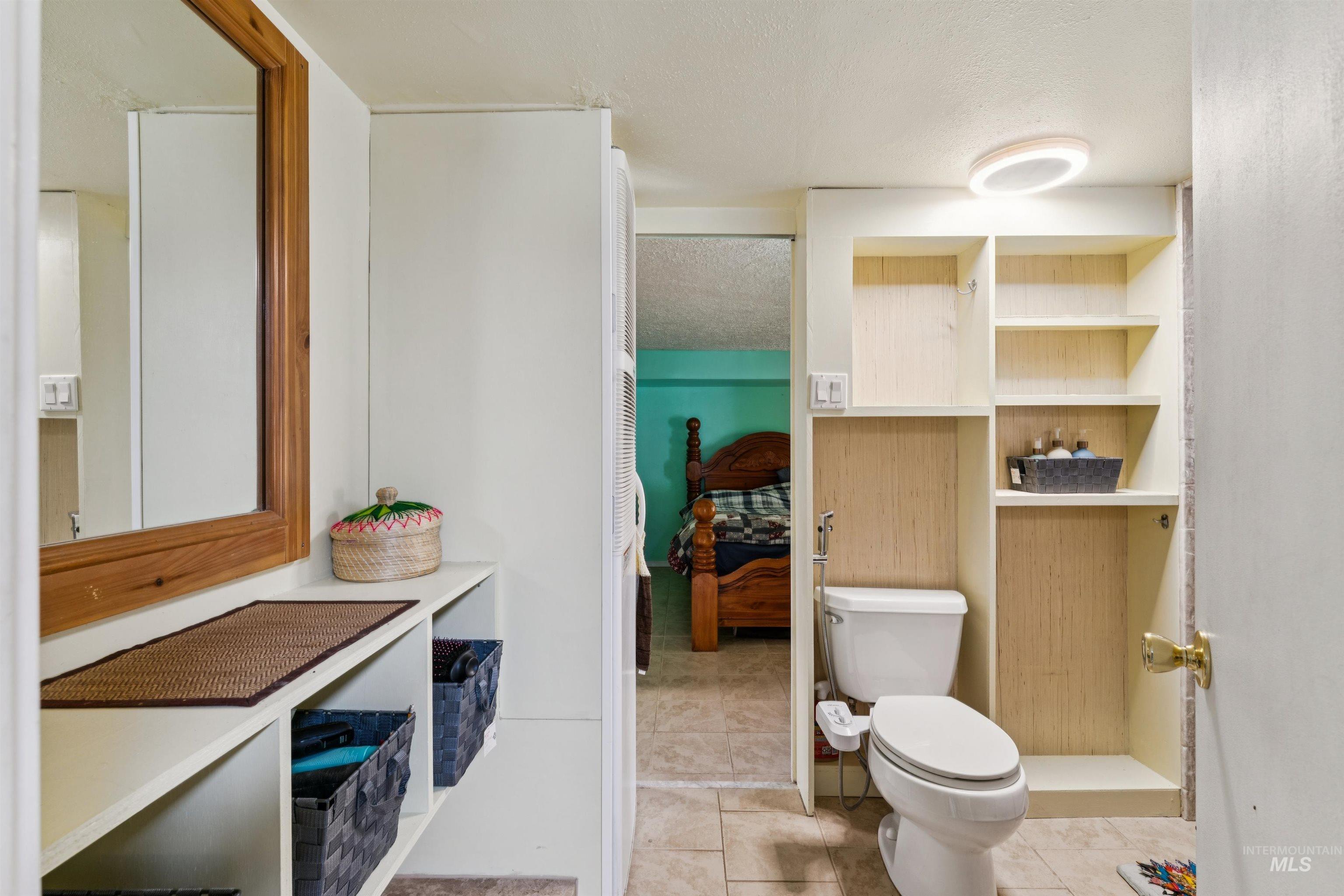 1720 W Roosevelt Avenue, Nampa, Idaho 83651, 2 Bedrooms, 1 Bathroom, Residential For Sale, Price $340,000,MLS 98989917