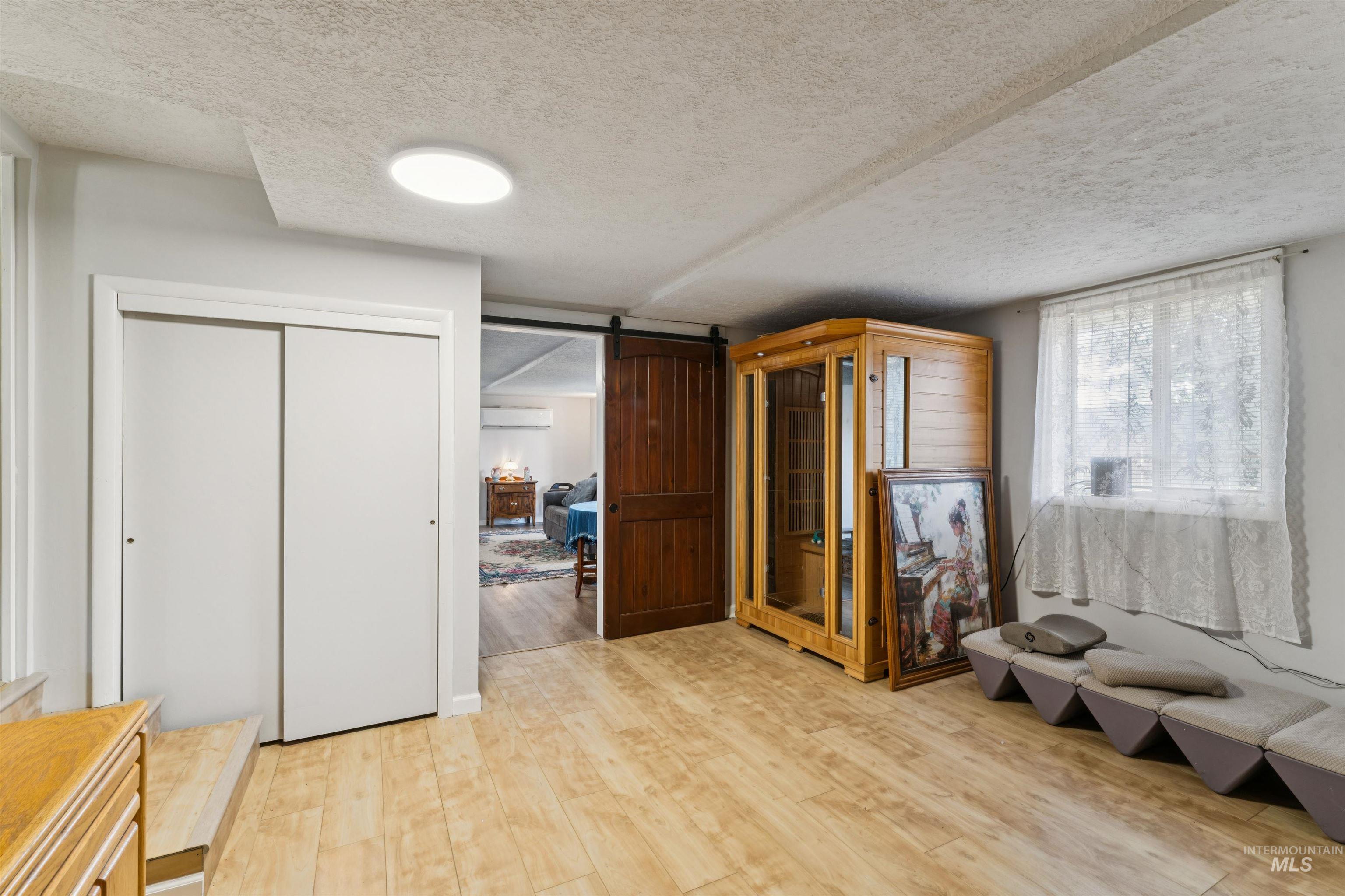1720 W Roosevelt Avenue, Nampa, Idaho 83651, 2 Bedrooms, 1 Bathroom, Residential For Sale, Price $340,000,MLS 98989917