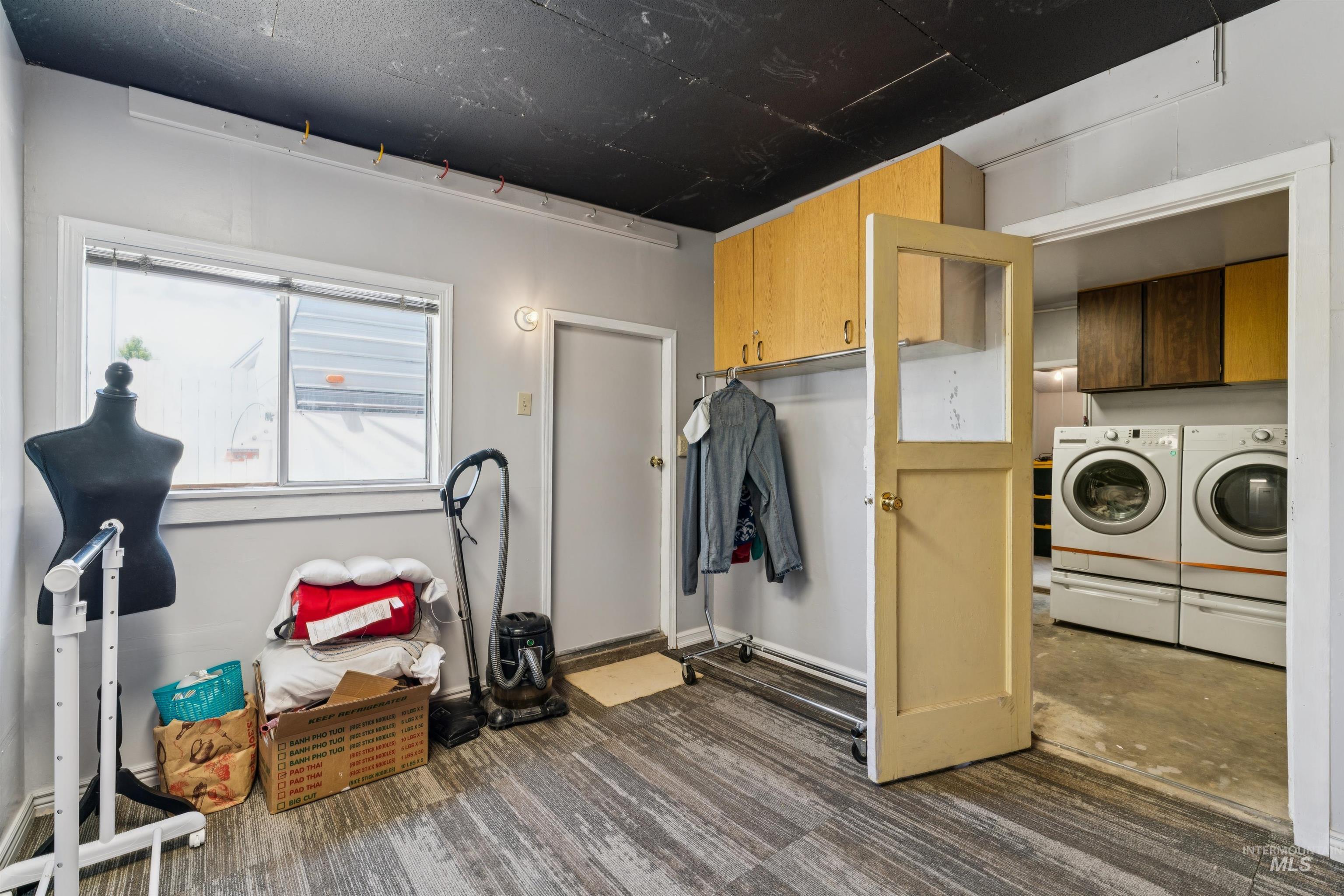 1720 W Roosevelt Avenue, Nampa, Idaho 83651, 2 Bedrooms, 1 Bathroom, Residential For Sale, Price $340,000,MLS 98989917