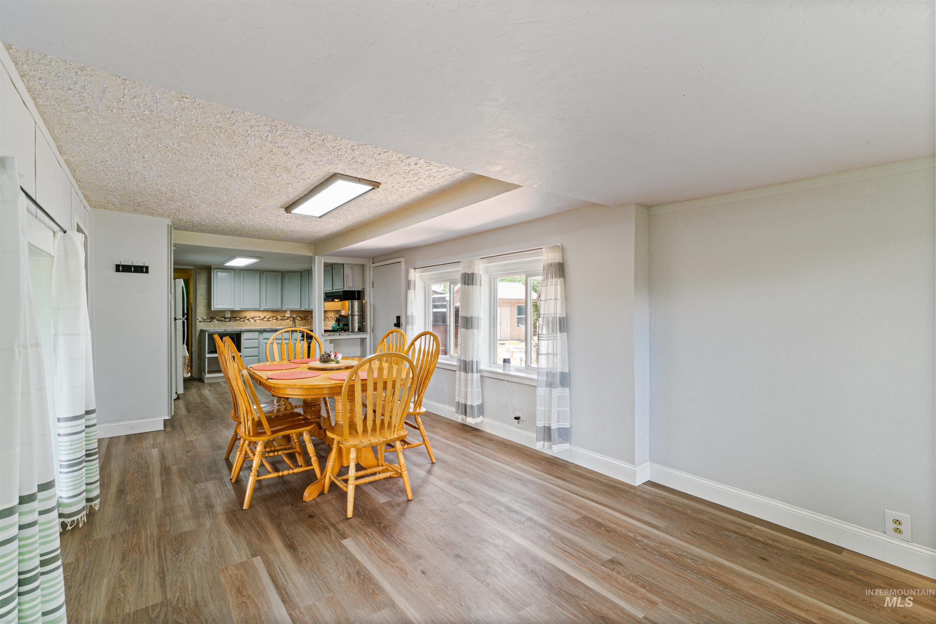 1720 W Roosevelt Avenue, Nampa, Idaho 83651, 2 Bedrooms, 1 Bathroom, Residential For Sale, Price $340,000,MLS 98989917
