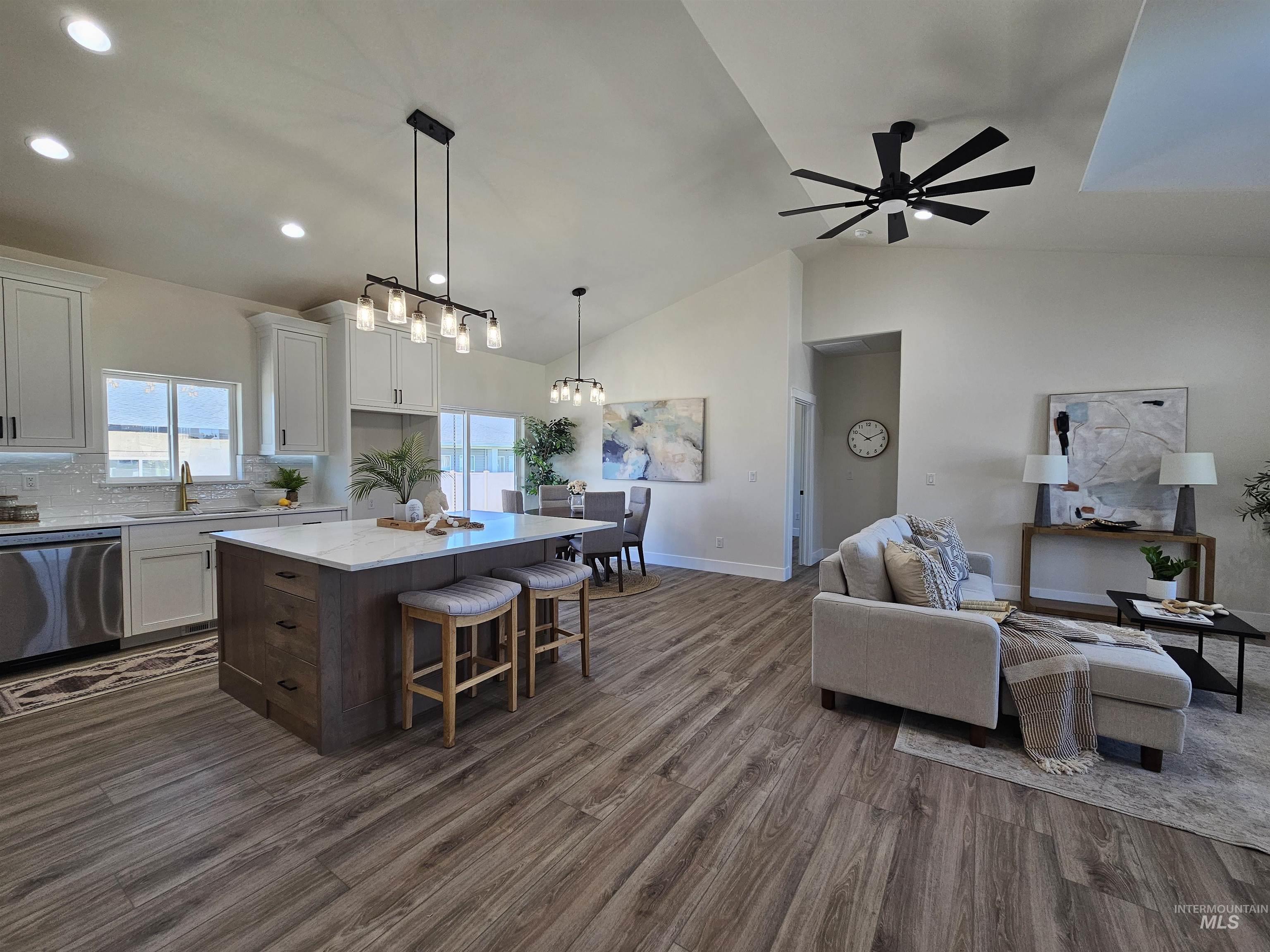 2015 Trae St, Jerome, Idaho 83338, 3 Bedrooms, 2 Bathrooms, Residential For Sale, Price $435,000, 98989918