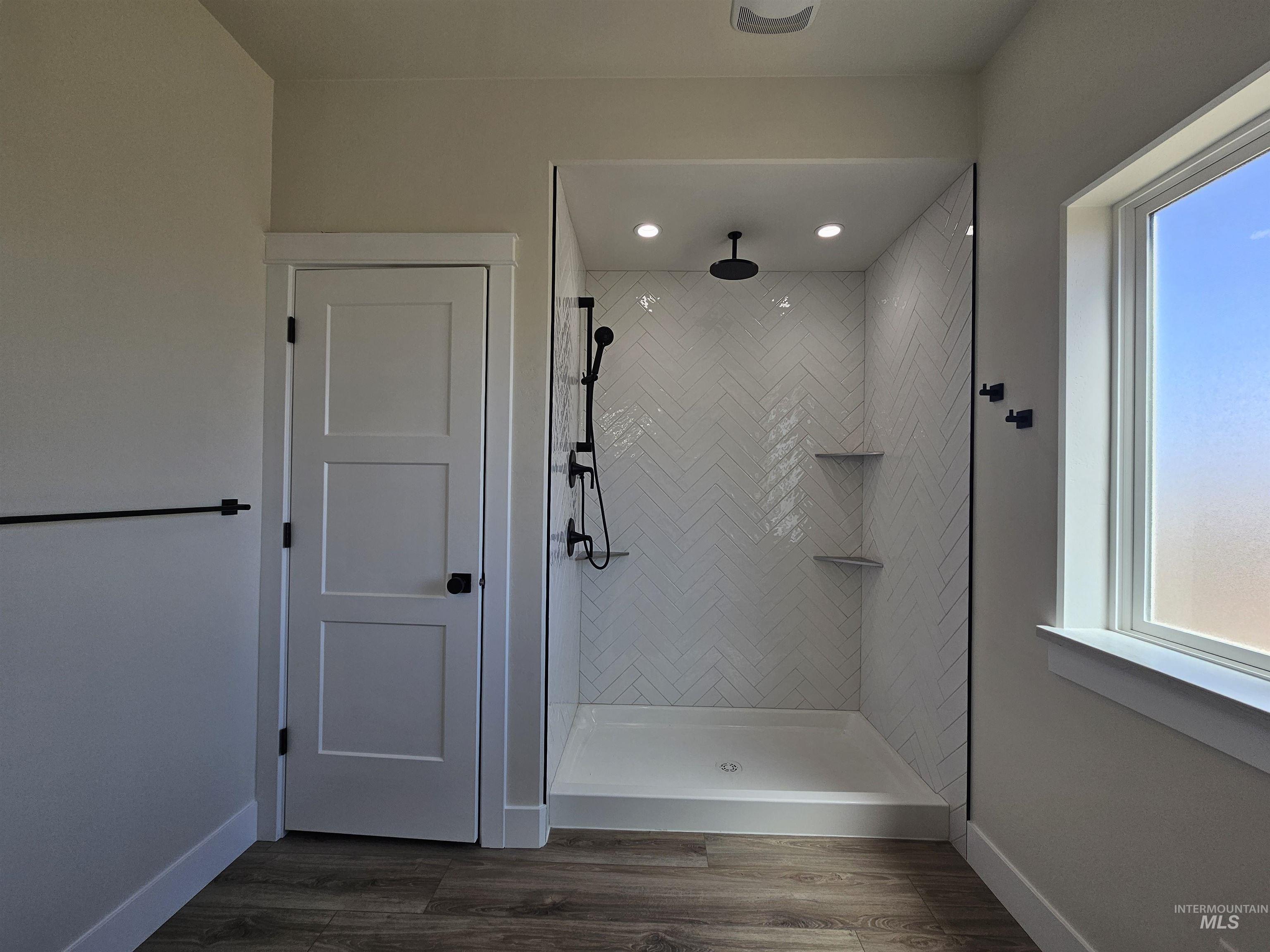 2015 Trae St, Jerome, Idaho 83338, 3 Bedrooms, 2 Bathrooms, Residential For Sale, Price $435,000,MLS 98989918