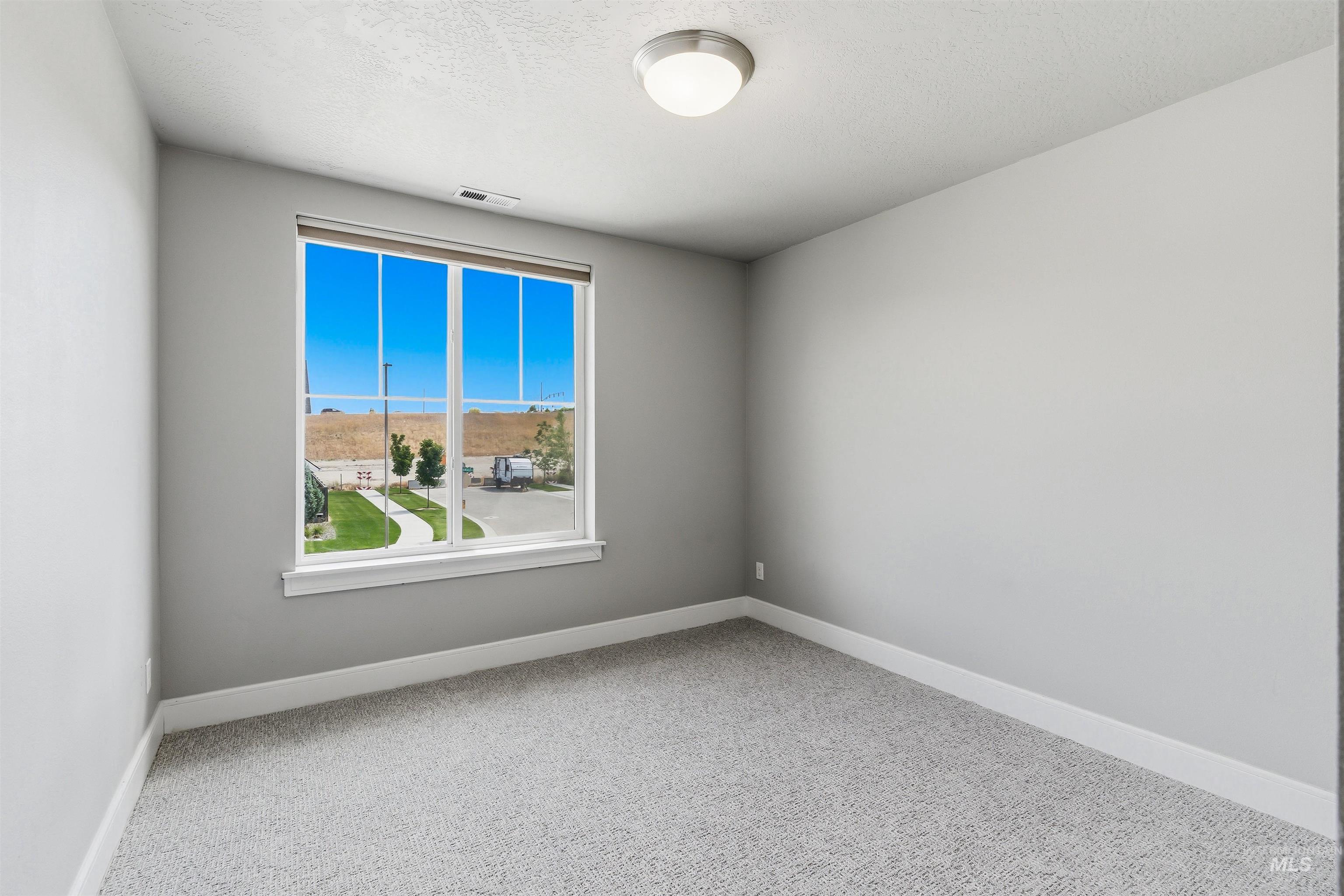 3286 E Collingwood Dr, Meridian, Idaho 83642, 4 Bedrooms, 2.5 Bathrooms, Residential For Sale, Price $549,900,MLS 98989921