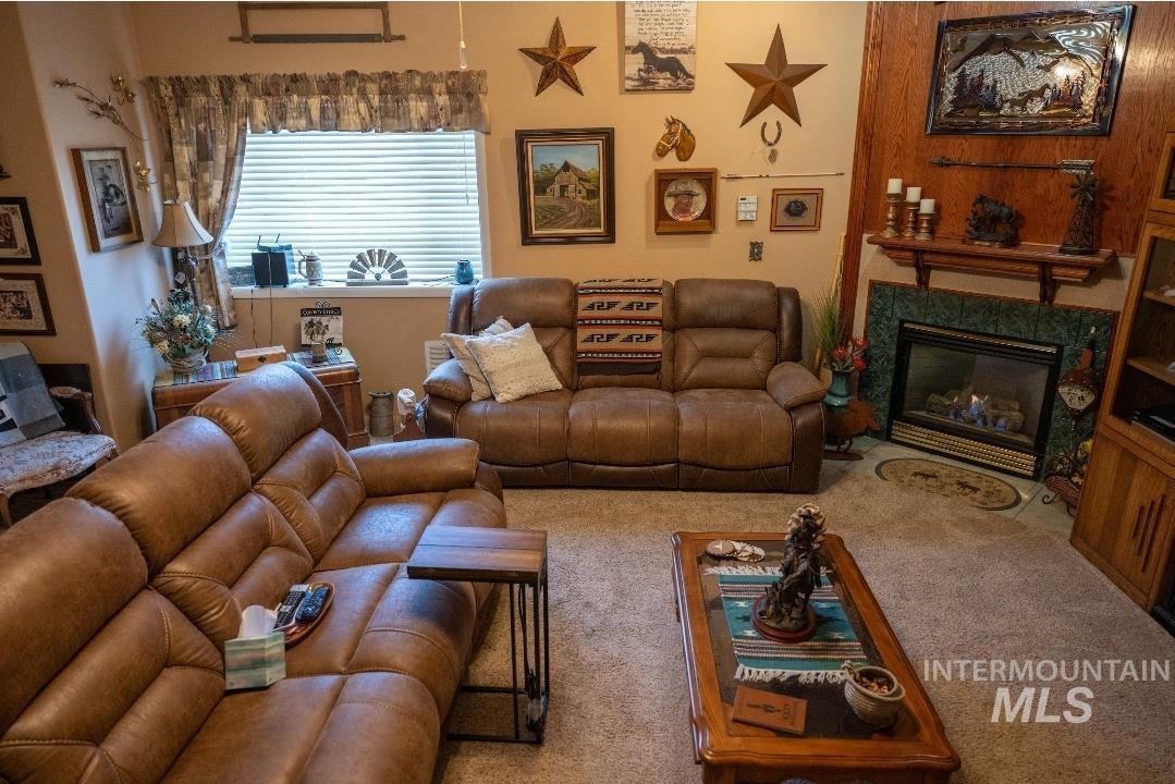 3080 Hiland ave., Burley, Idaho 83318, 3 Bedrooms, 2 Bathrooms, Residential For Sale, Price $430,000,MLS 98989922