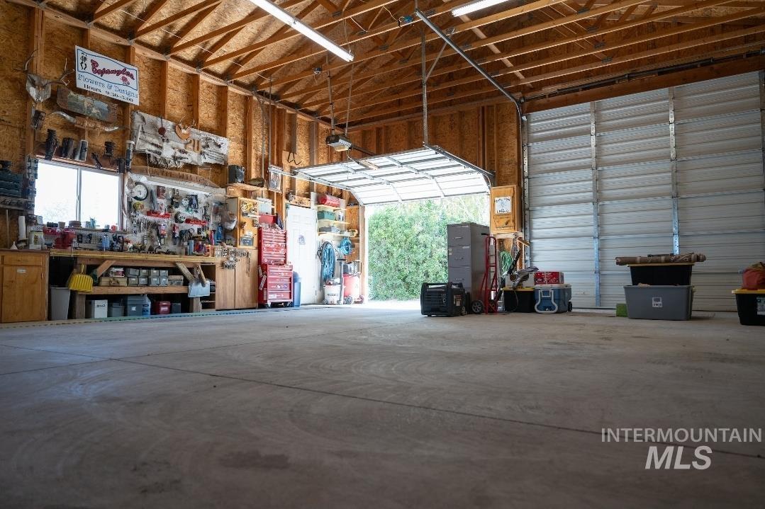 3080 Hiland ave., Burley, Idaho 83318, 3 Bedrooms, 2 Bathrooms, Residential For Sale, Price $430,000,MLS 98989922