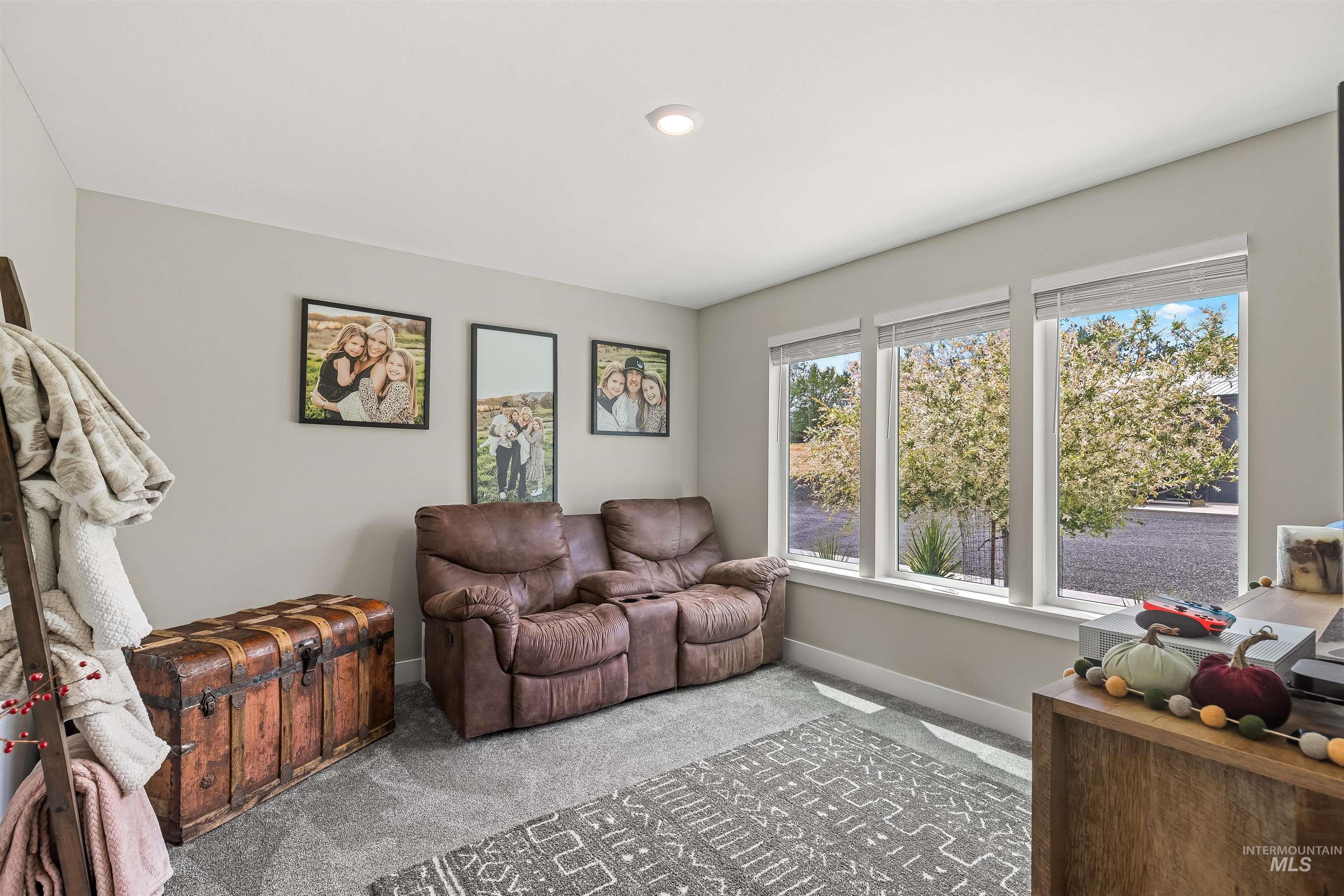 2581 26th St., Clarkston, Washington 99403, 4 Bedrooms, 2.5 Bathrooms, Residential For Sale, Price $865,000,MLS 98989926
