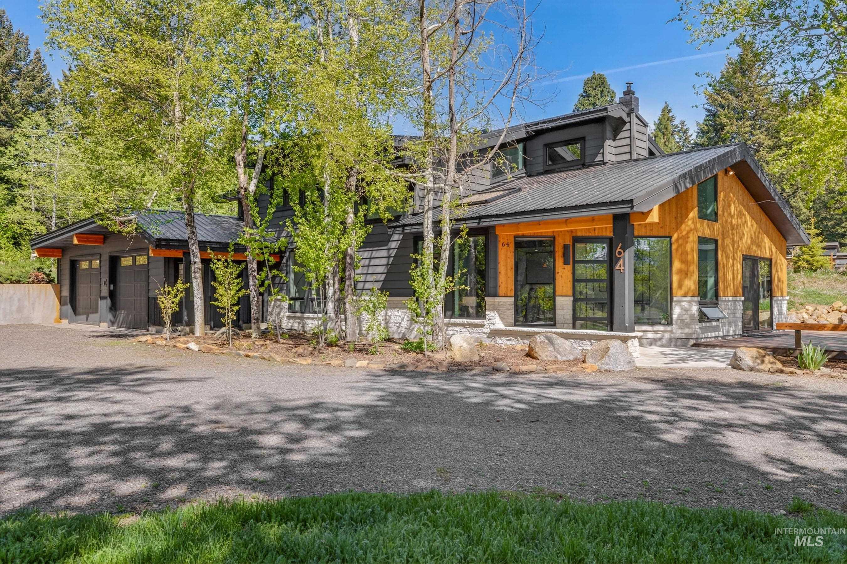 64 Ilka Lane, McCall, Idaho 83638, 4 Bedrooms, 2.5 Bathrooms, Residential For Sale, Price $1,894,900,MLS 98989927