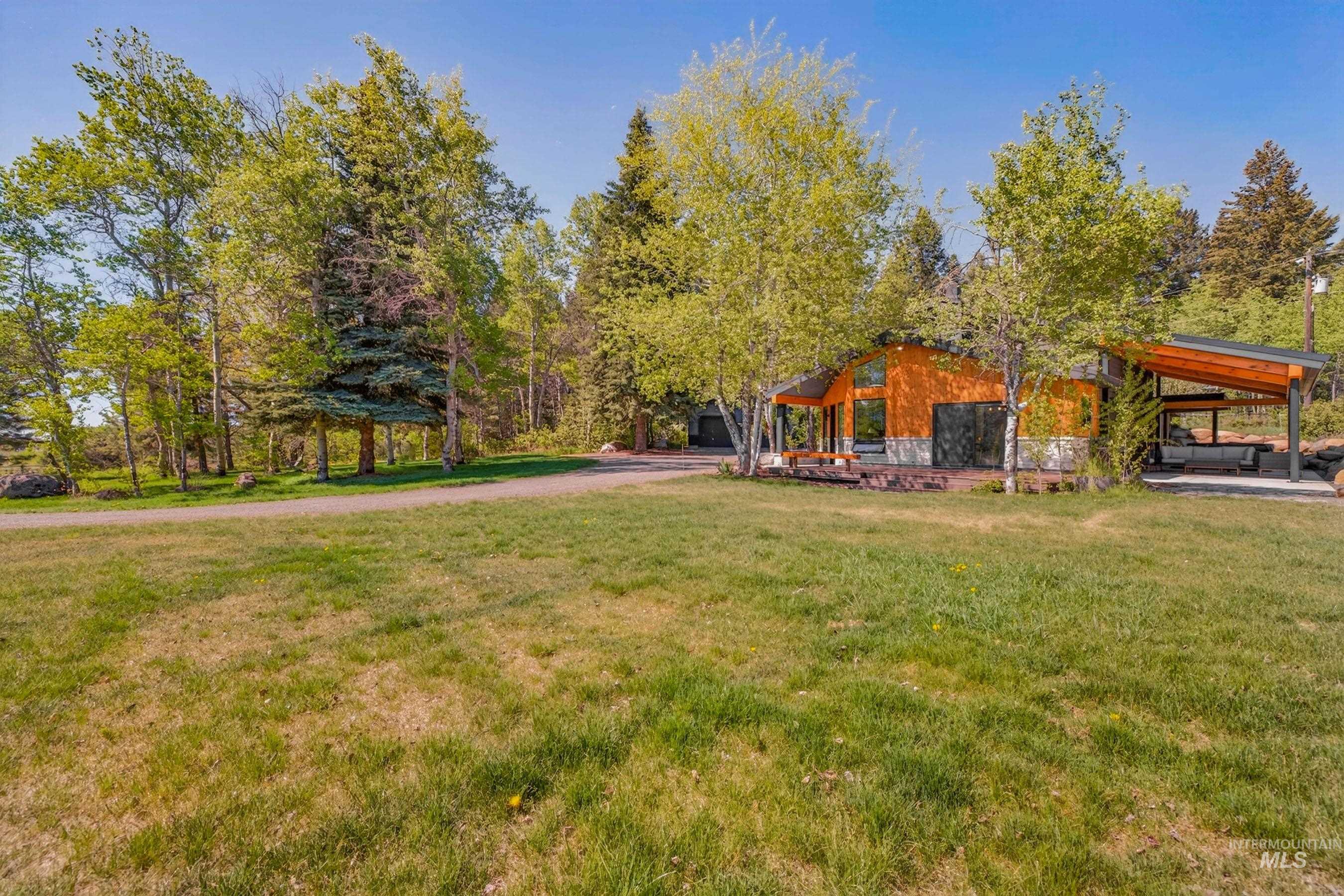 64 Ilka Lane, McCall, Idaho 83638, 4 Bedrooms, 2.5 Bathrooms, Residential For Sale, Price $1,894,900,MLS 98989927
