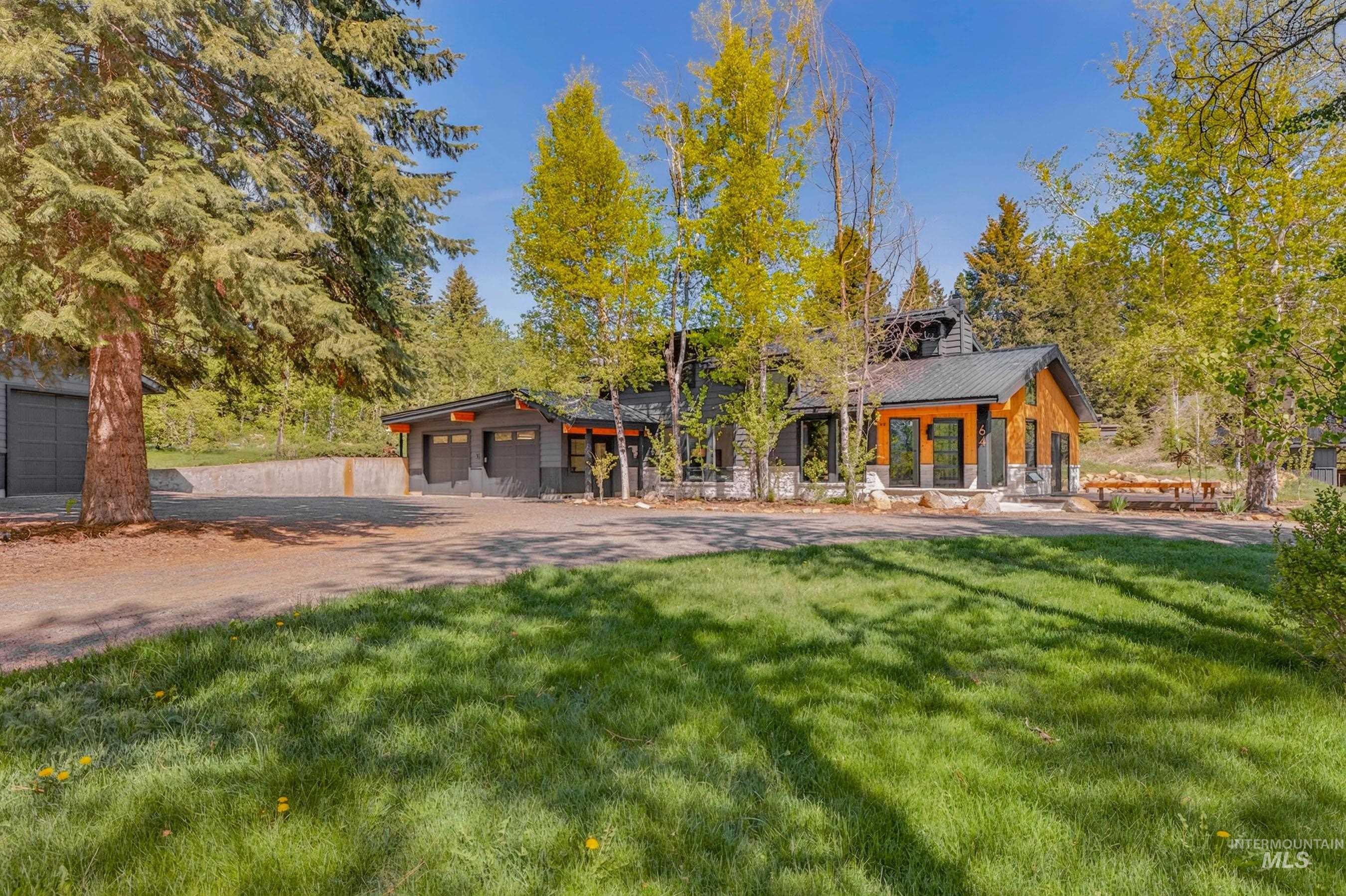 64 Ilka Lane, McCall, Idaho 83638, 4 Bedrooms, 2.5 Bathrooms, Residential For Sale, Price $1,894,900,MLS 98989927