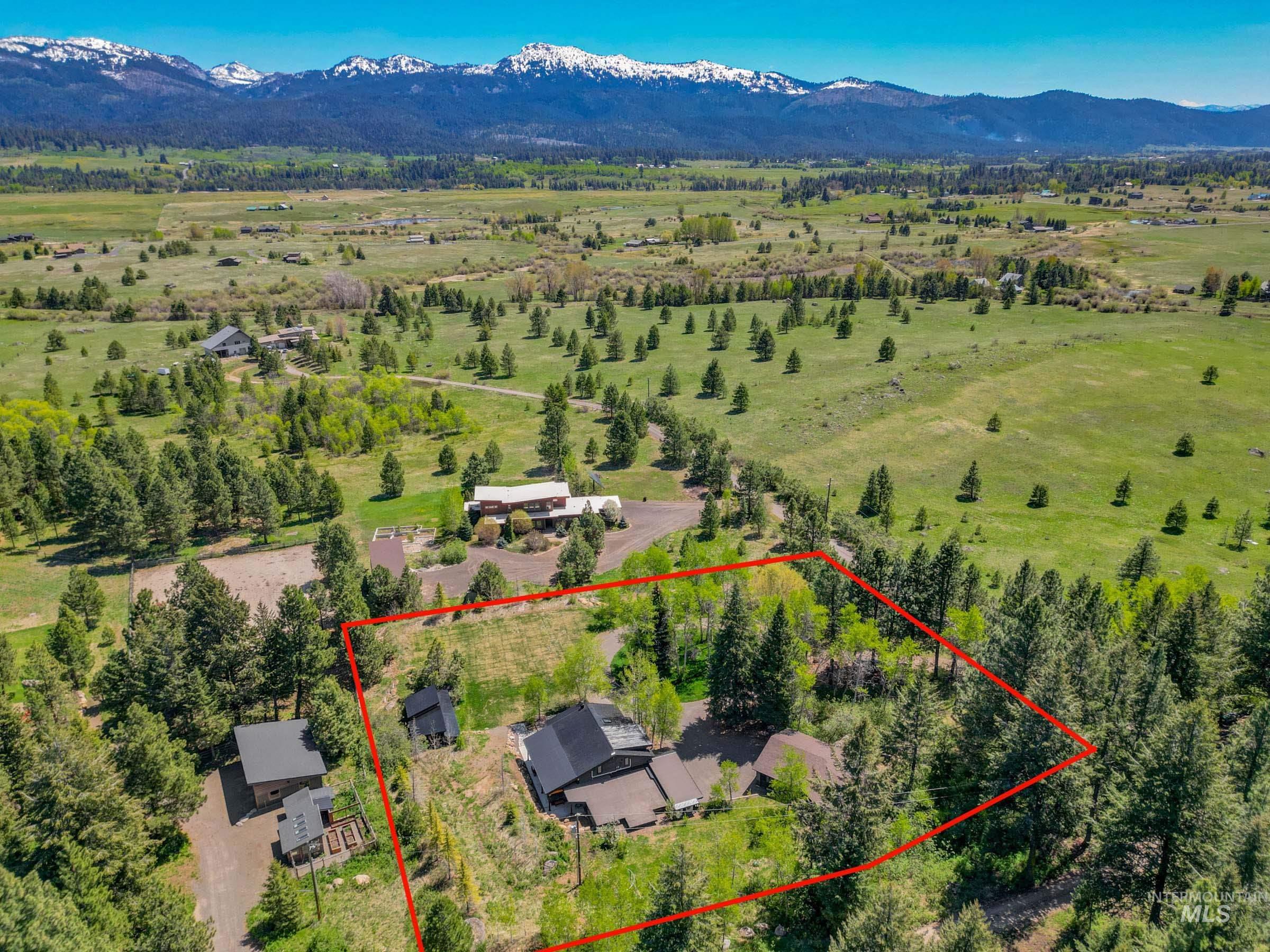 64 Ilka Lane, McCall, Idaho 83638, 4 Bedrooms, 2.5 Bathrooms, Residential For Sale, Price $1,894,900,MLS 98989927