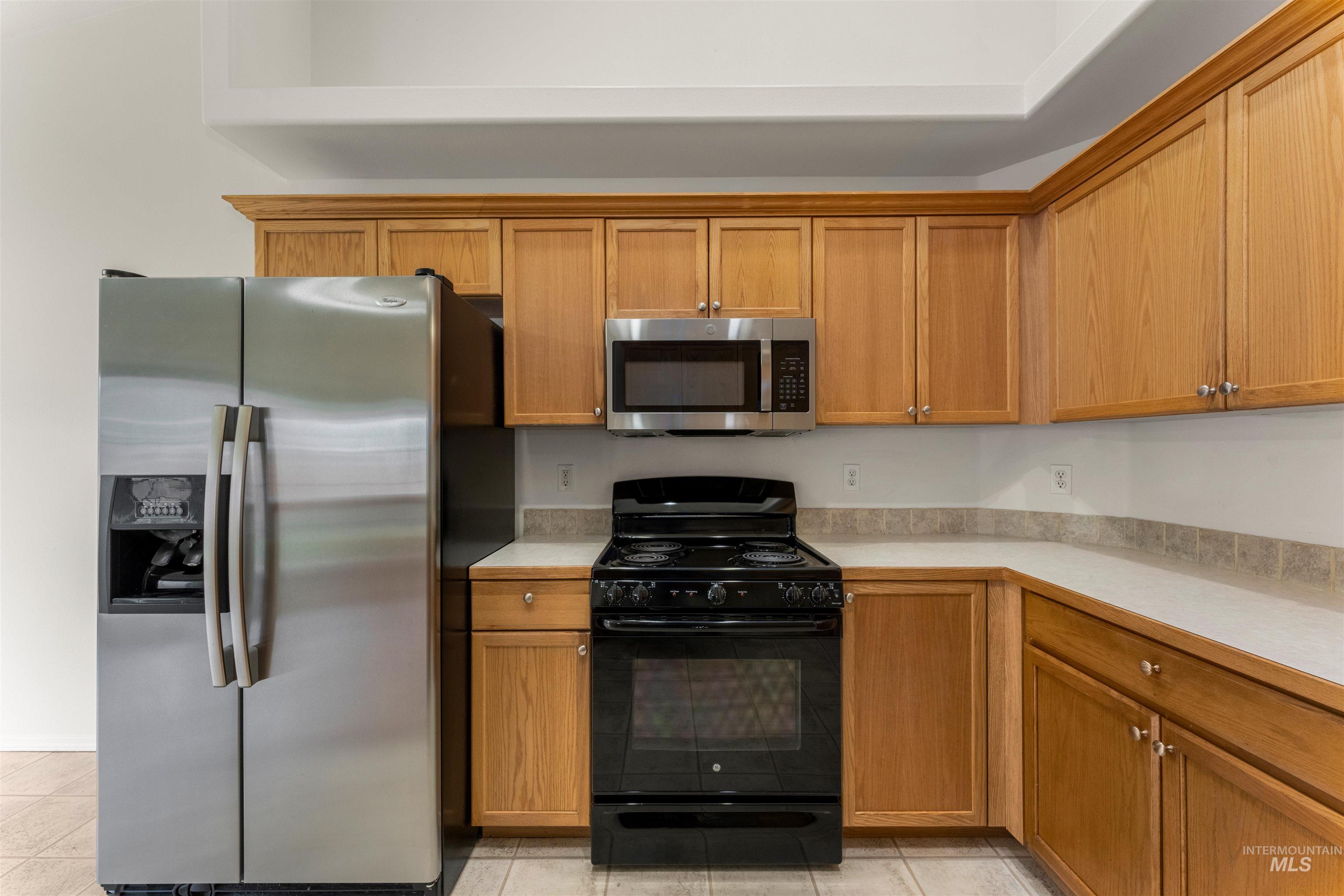 9518 W Kate Dr, Boise, Idaho 83714, 3 Bedrooms, 2 Bathrooms, Residential For Sale, Price $485,000,MLS 98989928