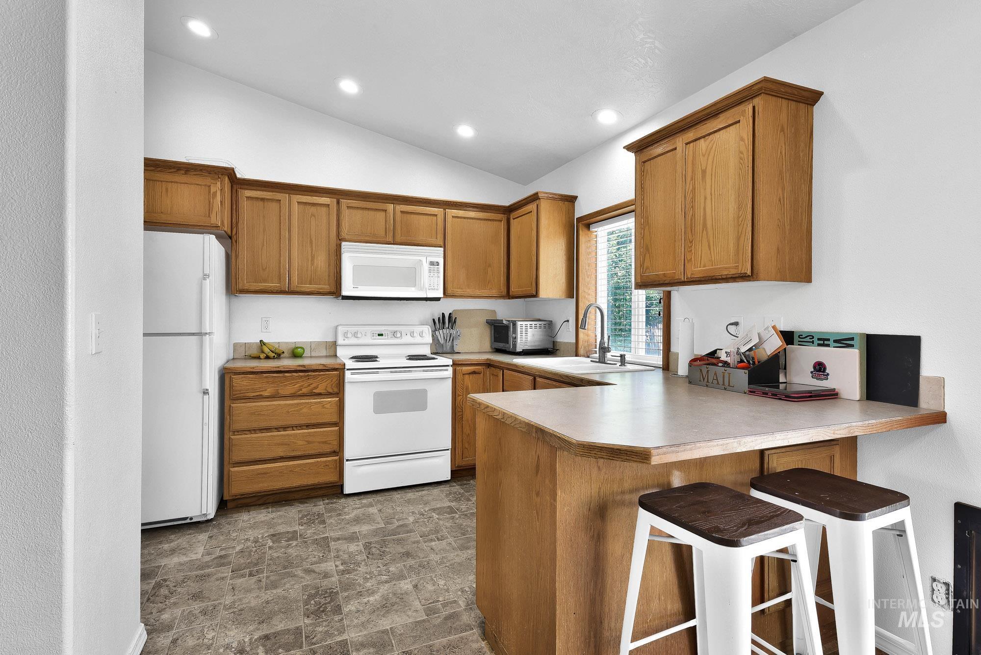 16616 N Liverpool Ln, Nampa, Idaho 83687, 3 Bedrooms, 2 Bathrooms, Residential For Sale, Price $364,900,MLS 98989930