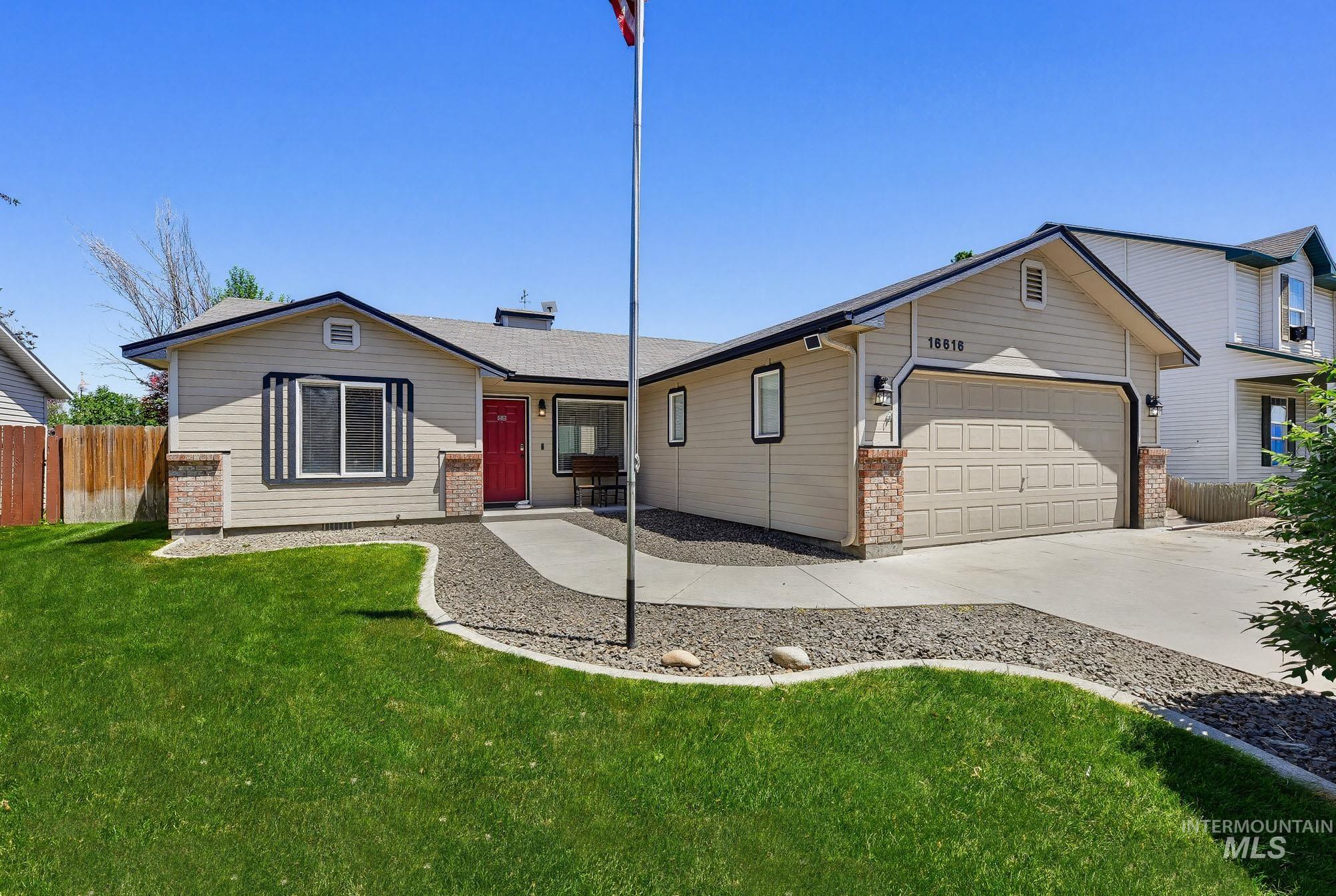 16616 N Liverpool Ln, Nampa, Idaho 83687, 3 Bedrooms, 2 Bathrooms, Residential For Sale, Price $364,900,MLS 98989930