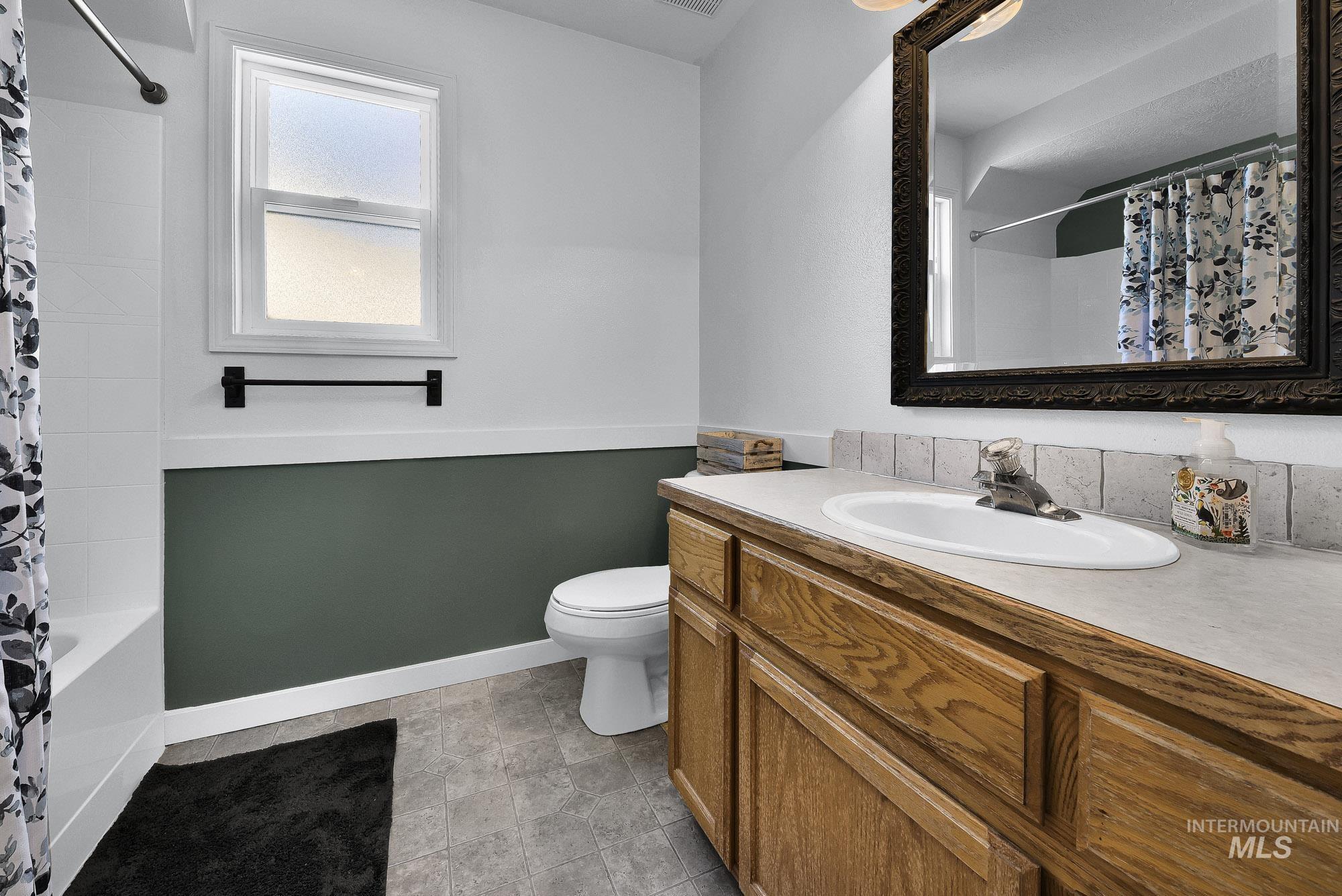 16616 N Liverpool Ln, Nampa, Idaho 83687, 3 Bedrooms, 2 Bathrooms, Residential For Sale, Price $364,900,MLS 98989930