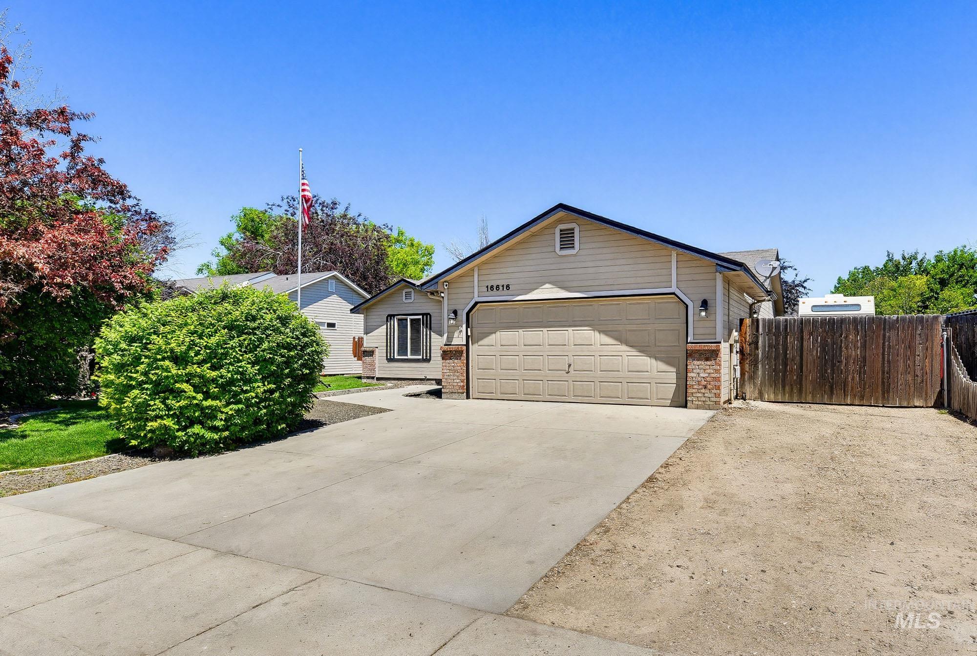 16616 N Liverpool Ln, Nampa, Idaho 83687, 3 Bedrooms, 2 Bathrooms, Residential For Sale, Price $364,900,MLS 98989930