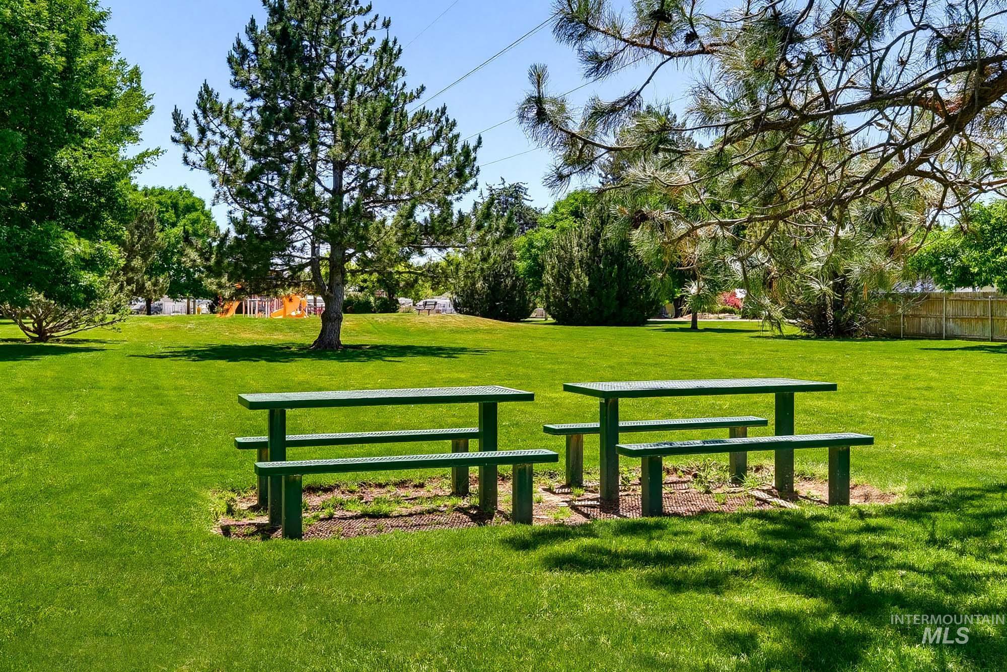 16616 N Liverpool Ln, Nampa, Idaho 83687, 3 Bedrooms, 2 Bathrooms, Residential For Sale, Price $364,900,MLS 98989930