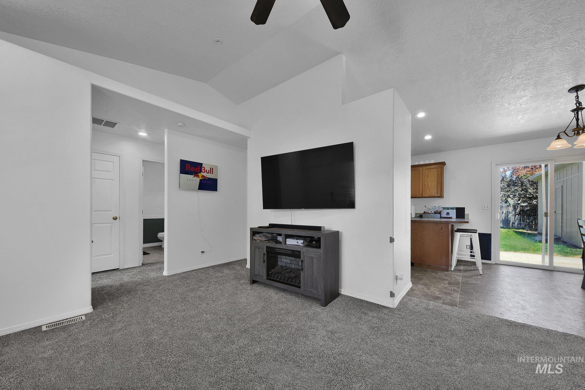 16616 N Liverpool Ln, Nampa, Idaho 83687, 3 Bedrooms, 2 Bathrooms, Residential For Sale, Price $364,900,MLS 98989930