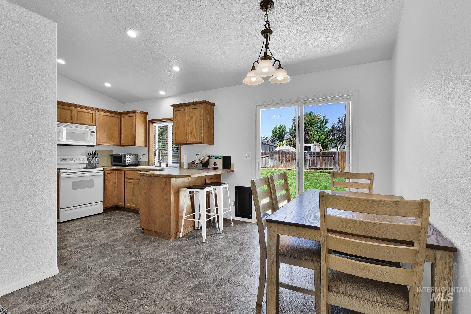 16616 N Liverpool Ln, Nampa, Idaho 83687, 3 Bedrooms, 2 Bathrooms, Residential For Sale, Price $364,900,MLS 98989930