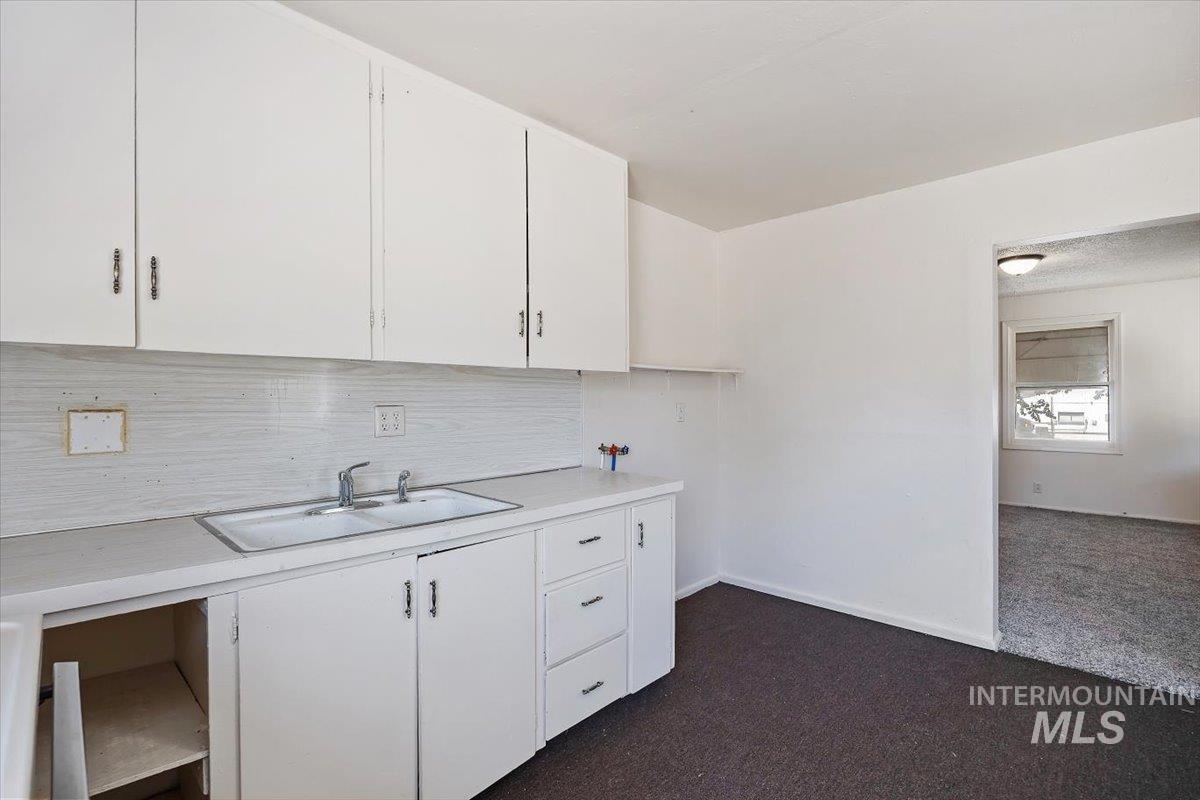 417 E Ave G, Jerome, Idaho 83338, 2 Bedrooms, 1 Bathroom, Residential For Sale, Price $164,500, 98989935