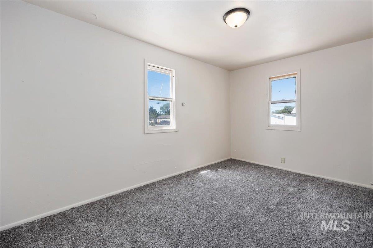 417 E Ave G, Jerome, Idaho 83338, 2 Bedrooms, 1 Bathroom, Residential For Sale, Price $164,500, 98989935