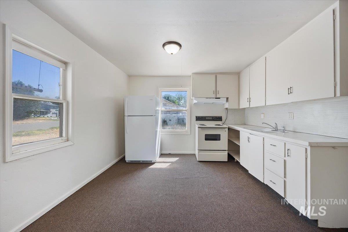 417 E Ave G, Jerome, Idaho 83338, 2 Bedrooms, 1 Bathroom, Residential For Sale, Price $164,500, 98989935