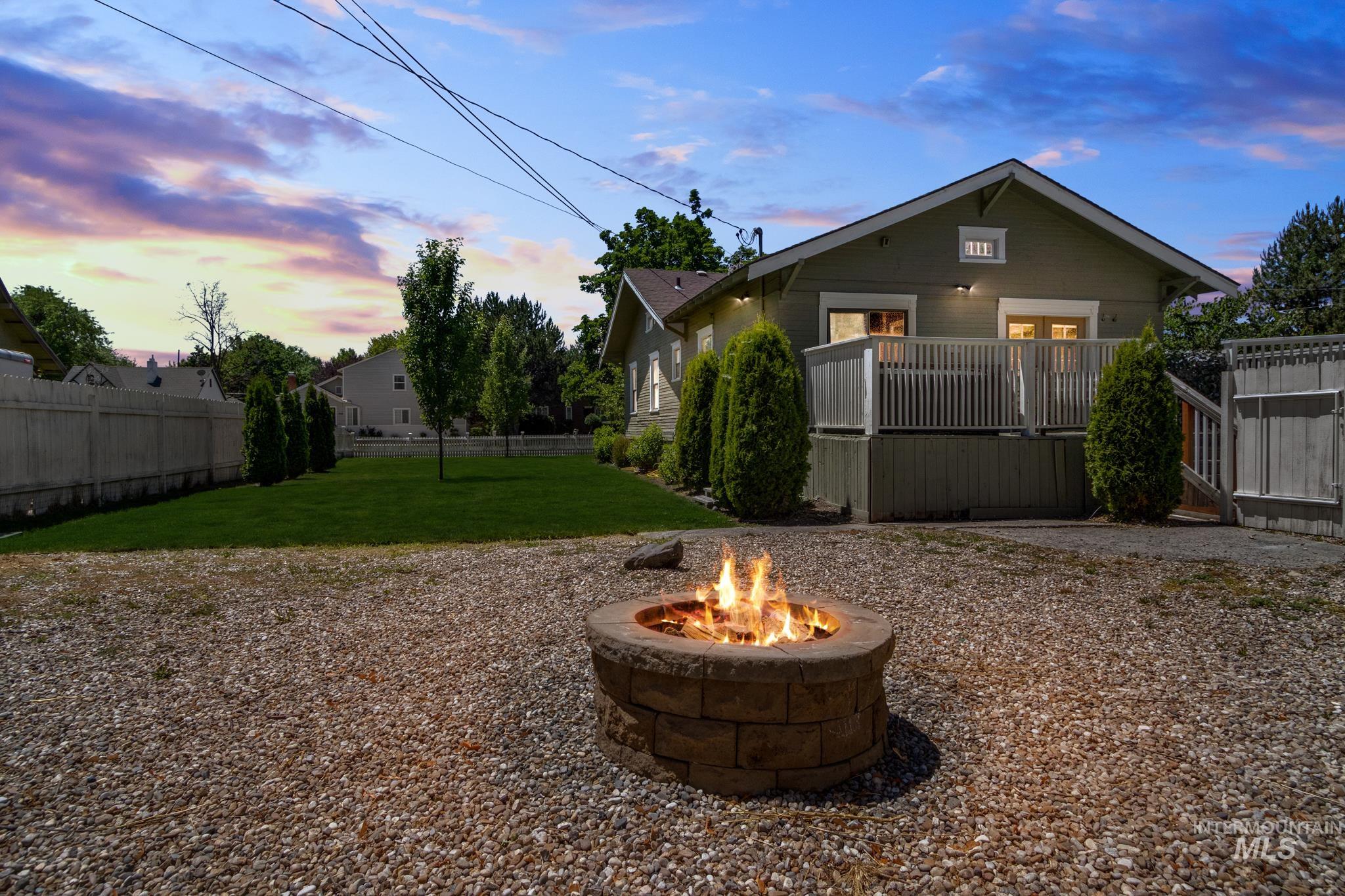 1901 Cleveland Blvd., Caldwell, Idaho 83605, 3 Bedrooms, 2 Bathrooms, Residential For Sale, Price $445,000,MLS 98989936