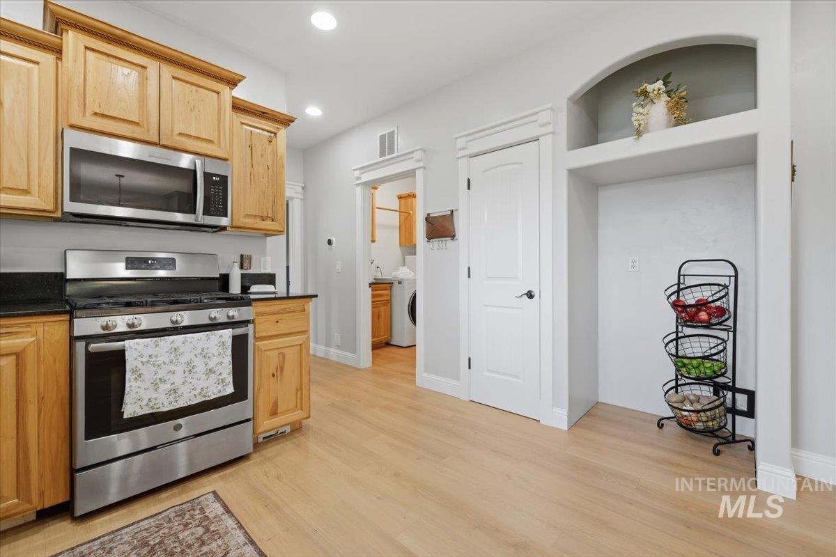 10368 W Altair Dr, Star, Idaho 83669, 4 Bedrooms, 3 Bathrooms, Residential For Sale, Price $625,000,MLS 98989941