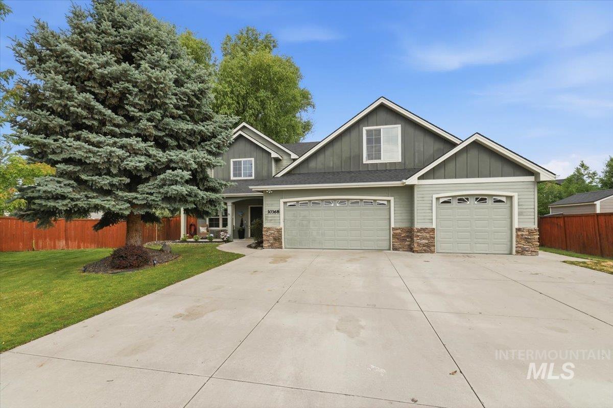 10368 W Altair Dr, Star, Idaho 83669, 4 Bedrooms, 3 Bathrooms, Residential For Sale, Price $625,000,MLS 98989941