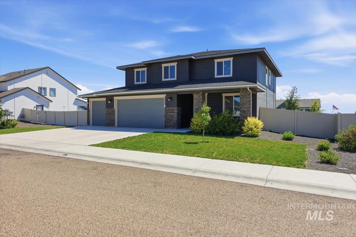 15208 Hanks Way, Caldwell, Idaho 83607, 4 Bedrooms, 2.5 Bathrooms, Residential For Sale, Price $545,000,MLS 98989944