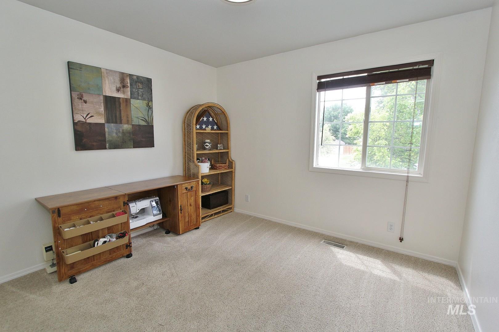2450 W Santa Clara Dr, Meridian, Idaho 83642, 4 Bedrooms, 3 Bathrooms, Residential For Sale, Price $499,000,MLS 98989953