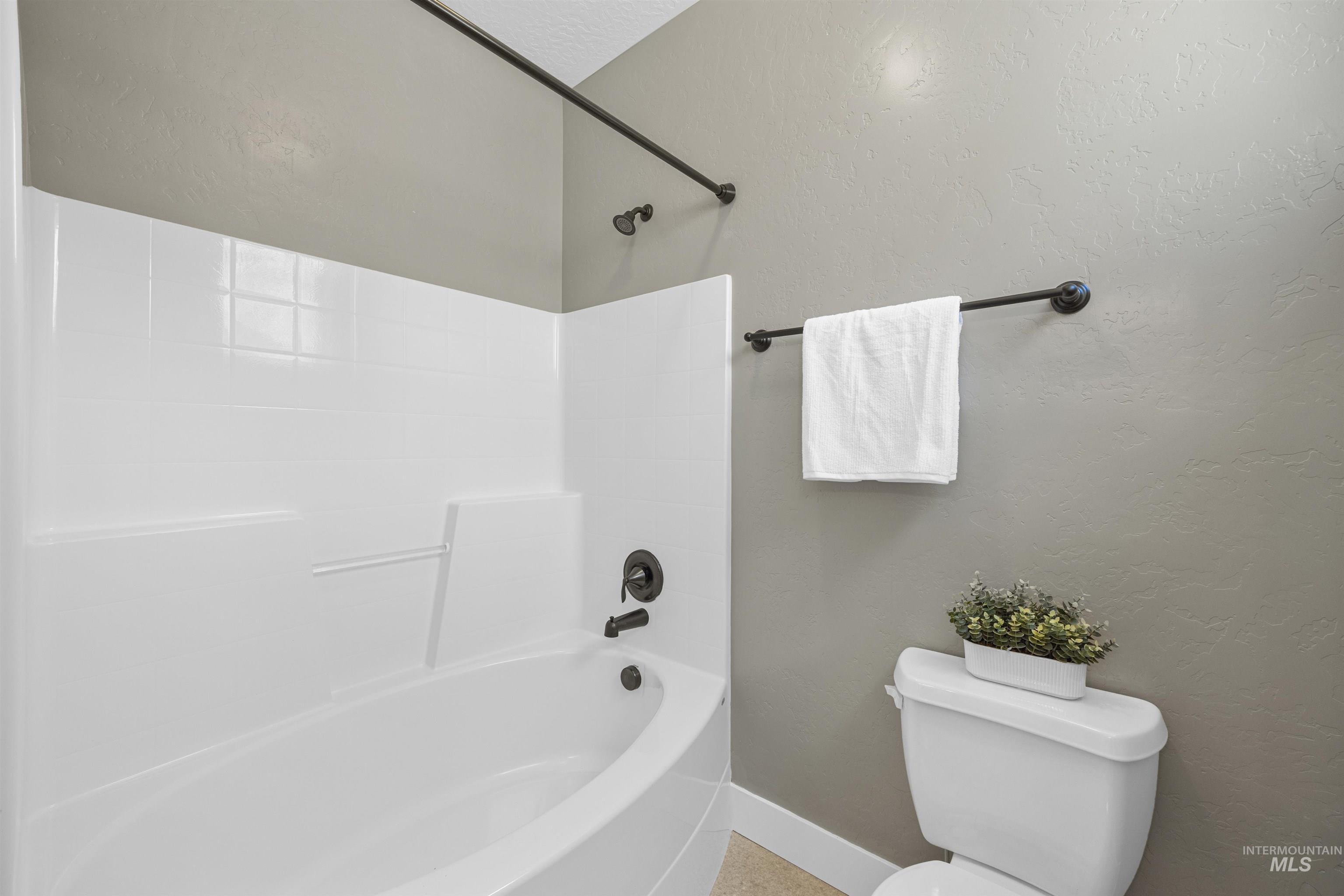 1491 E San Pedro, Meridian, Idaho 83646, 5 Bedrooms, 3.5 Bathrooms, Residential For Sale, Price $735,000,MLS 98989955