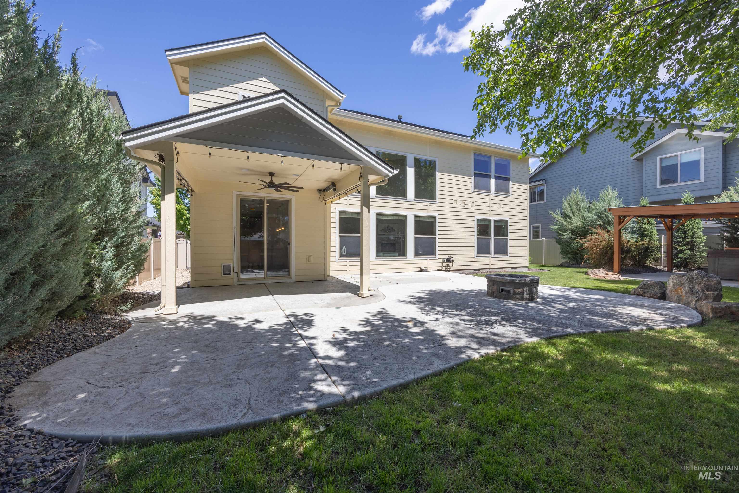 1491 E San Pedro, Meridian, Idaho 83646, 5 Bedrooms, 3.5 Bathrooms, Residential For Sale, Price $735,000,MLS 98989955